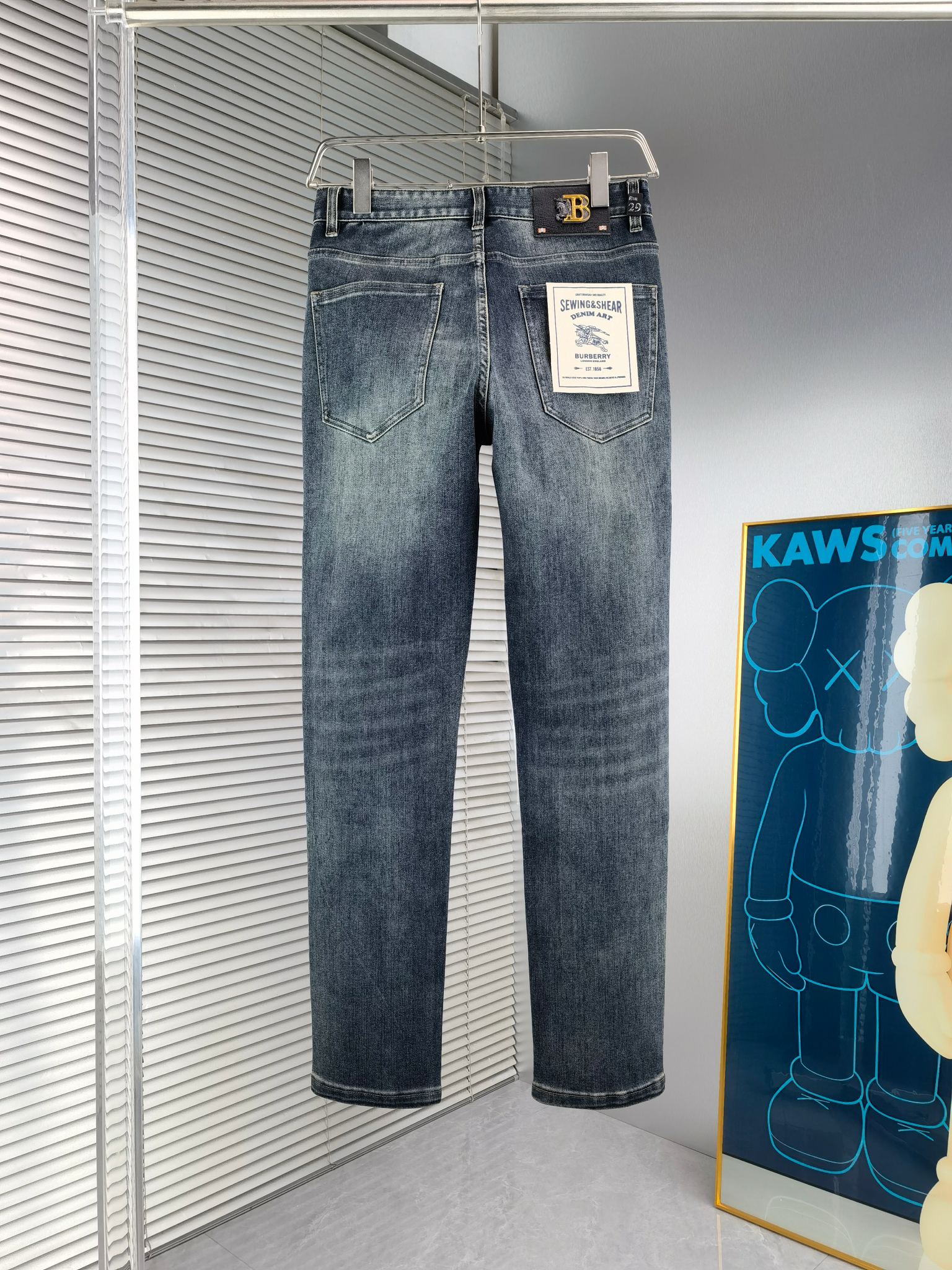 Burberry Jeans Men Size 29-42