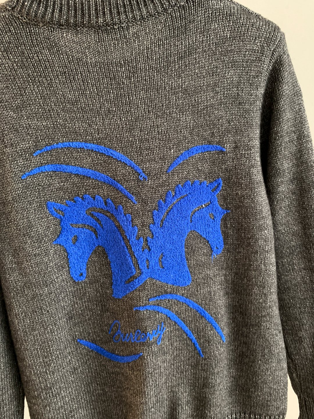 Burberry Unisex Sweatshirt Size S-XXL