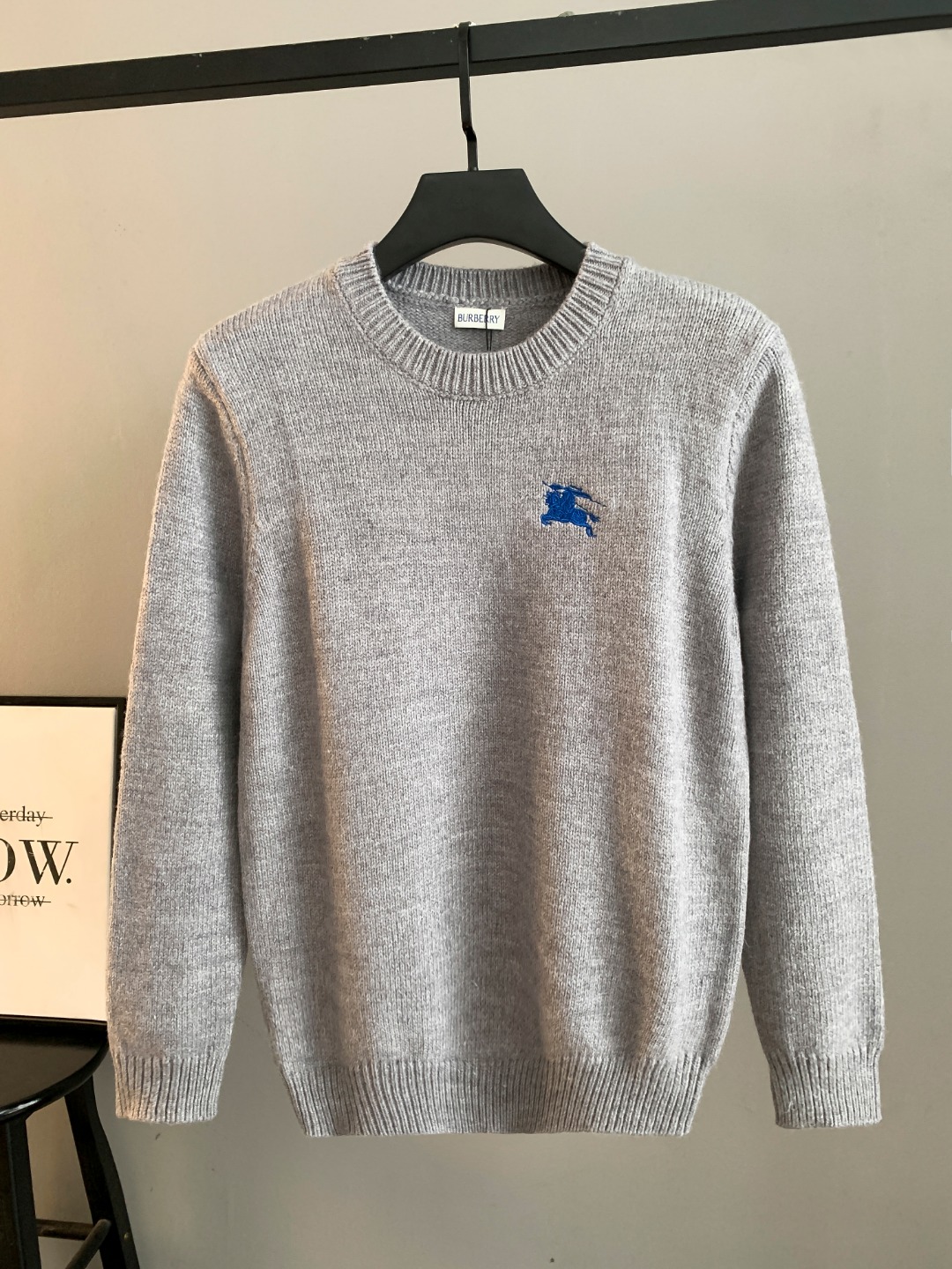 Burberry Unisex Sweatshirt Size S-XXL