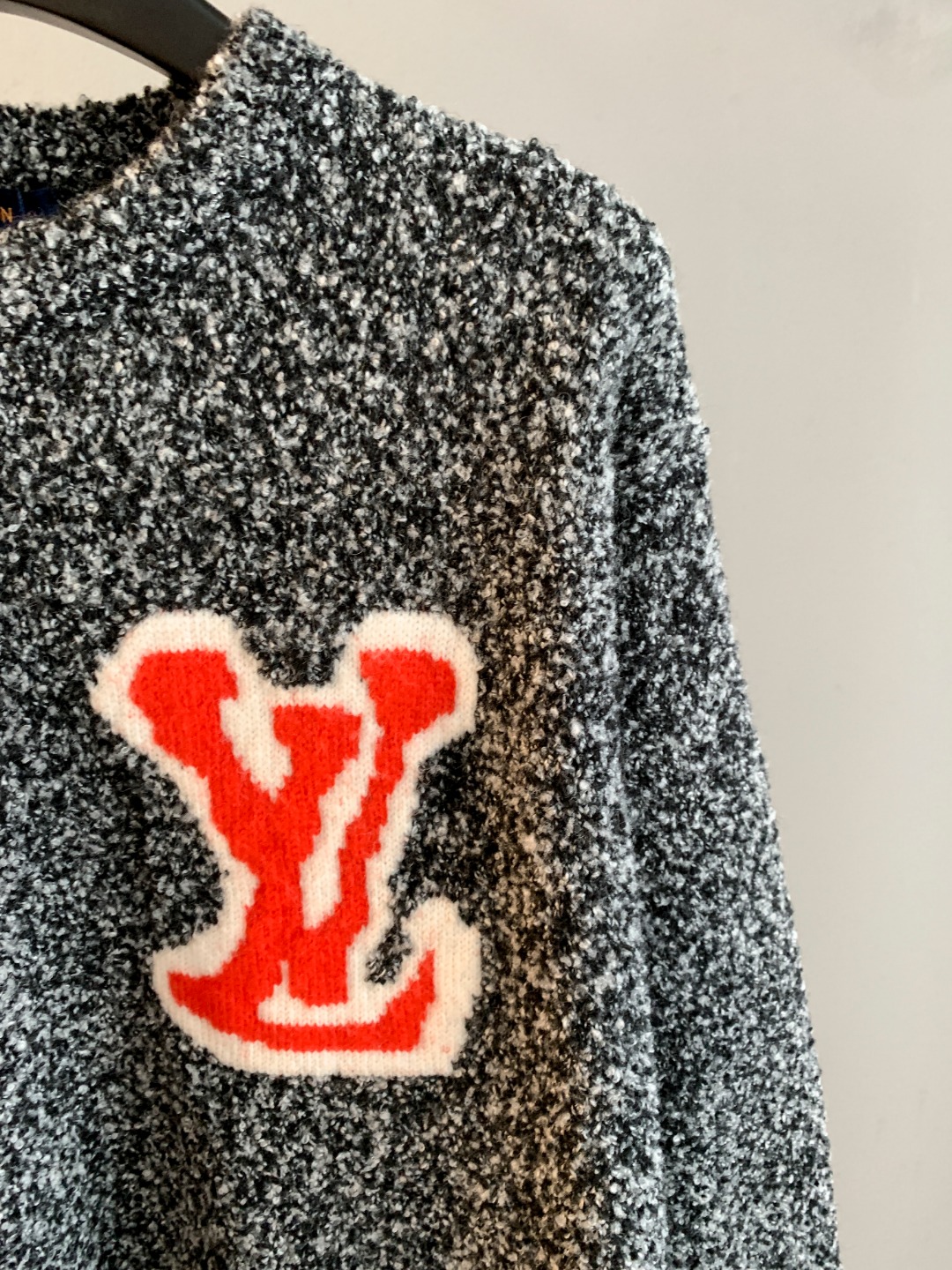 Louis Vuitton Unisex Sweatshirt Size S-XXL