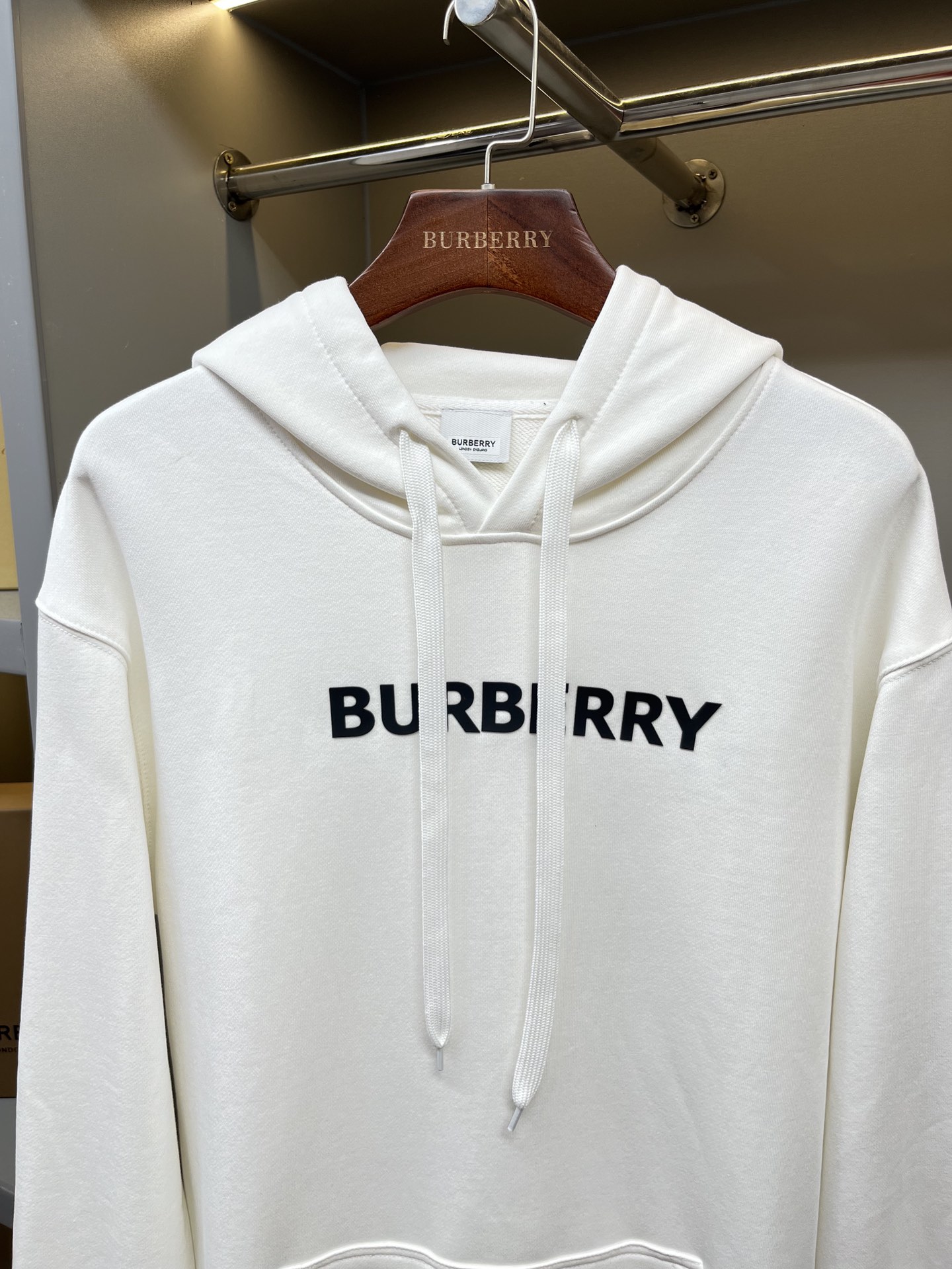 Burberry Unisex Sweatshirt Size S-XXL