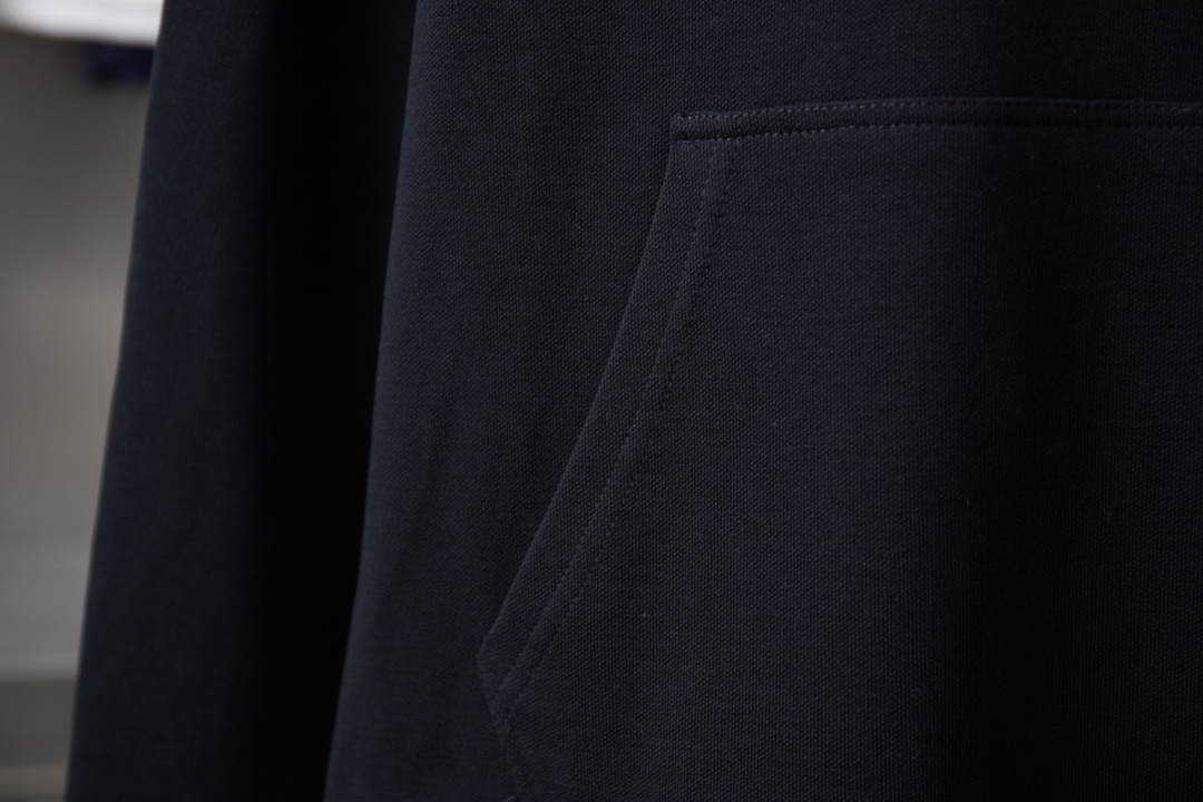 Gucci Unisex Sweatshirt Size S-XL