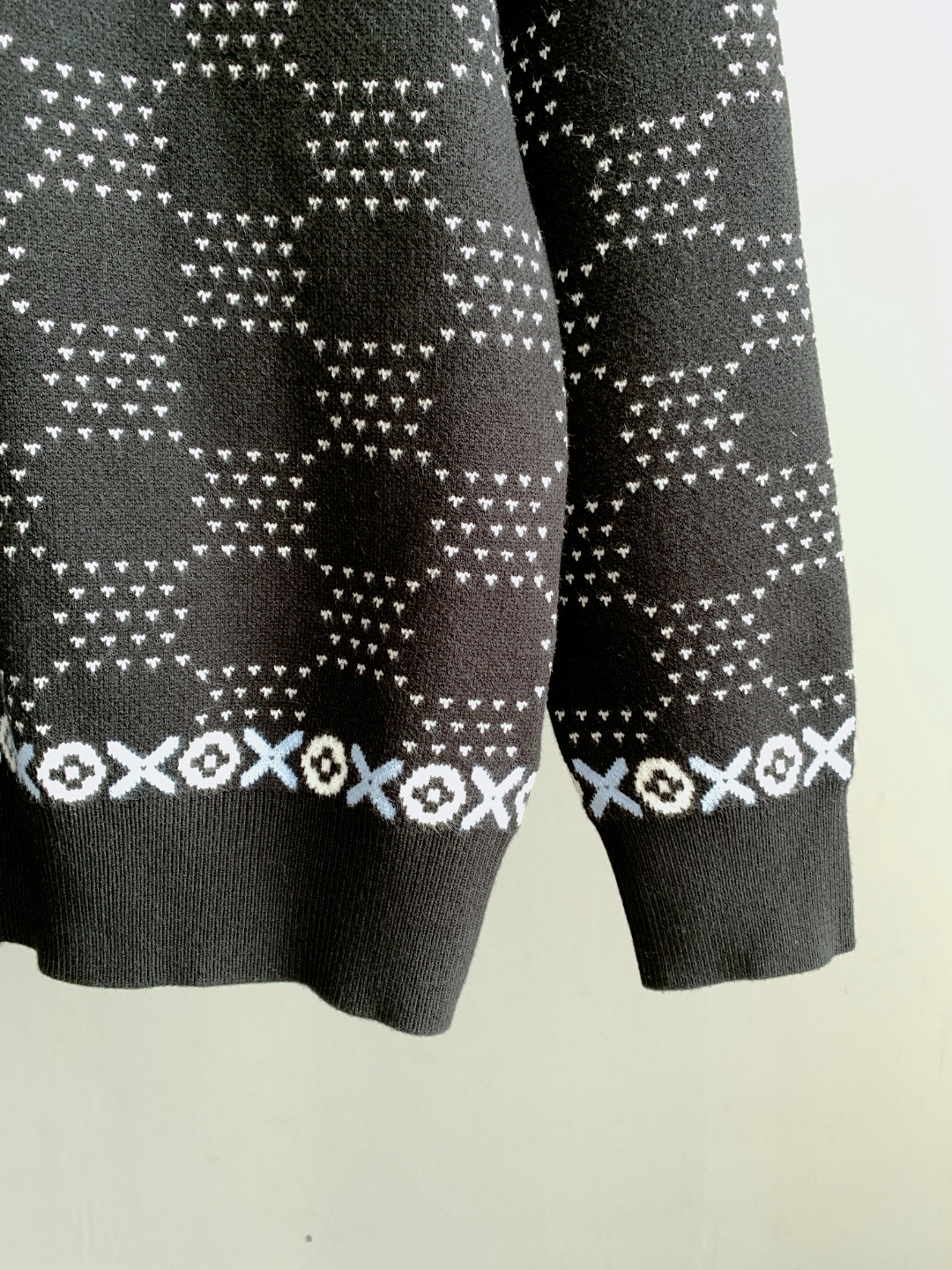 Louis Vuitton Unisex Sweatshirt Size S-XXL