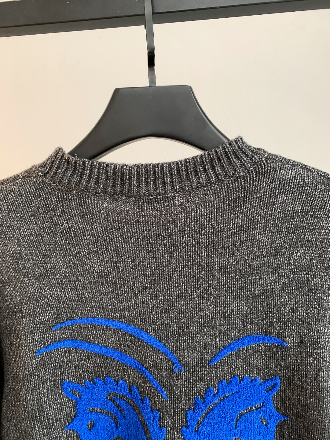 Burberry Unisex Sweatshirt Size S-XXL