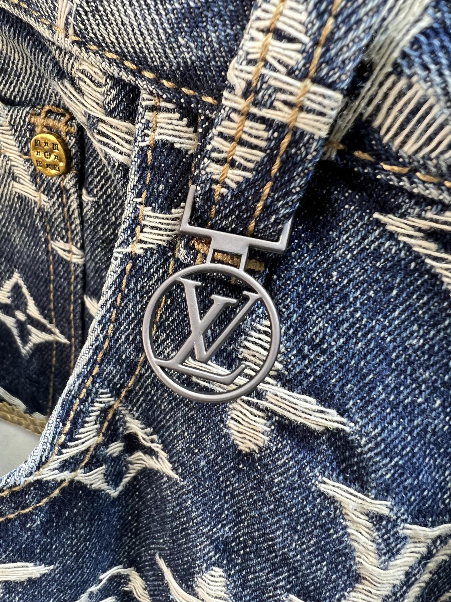Louis Vuitton Jeans Men Size 28-38