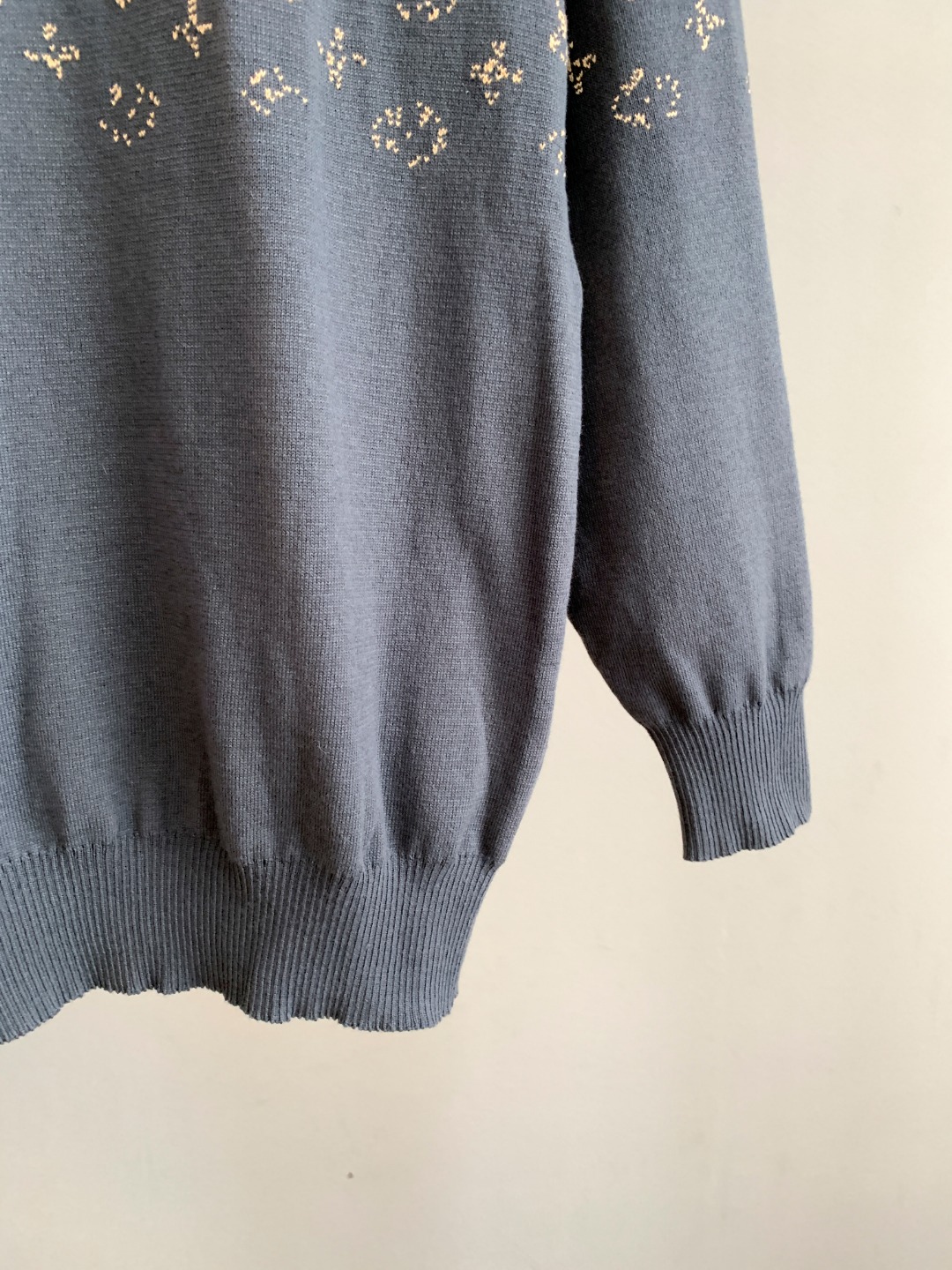 Louis Vuitton Unisex Sweatshirt Size S-XXL