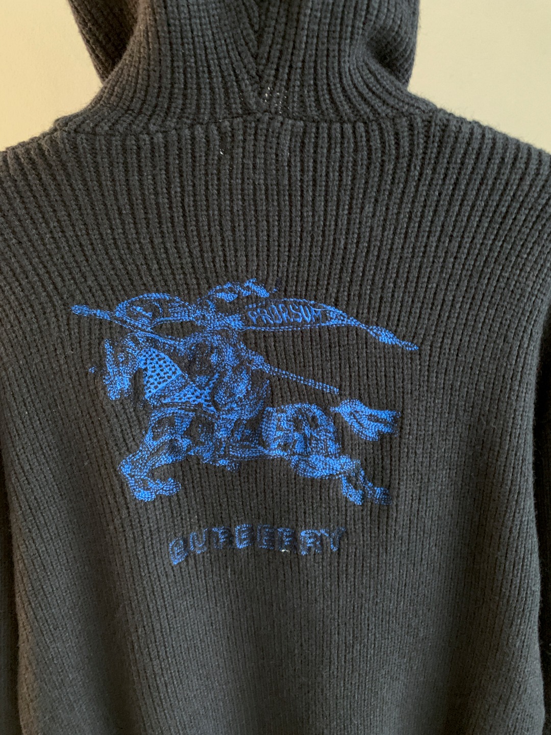 Burberry Unisex Sweatshirt Size S-XXL