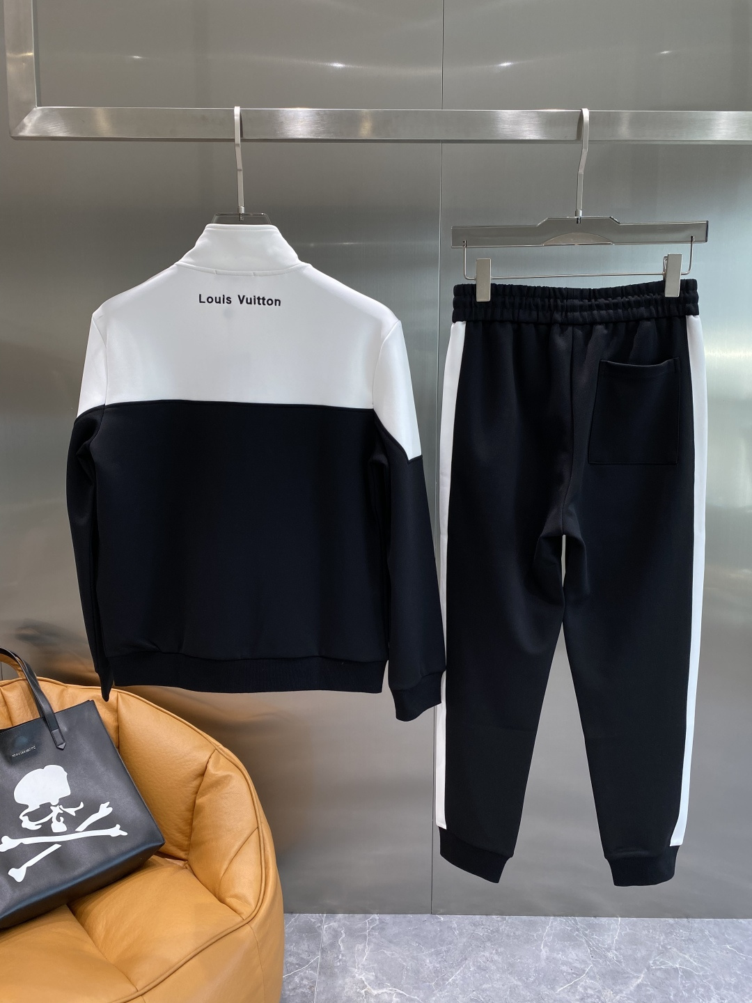 Louis Vuitton 25ss Jogging Suits Size M-2XL