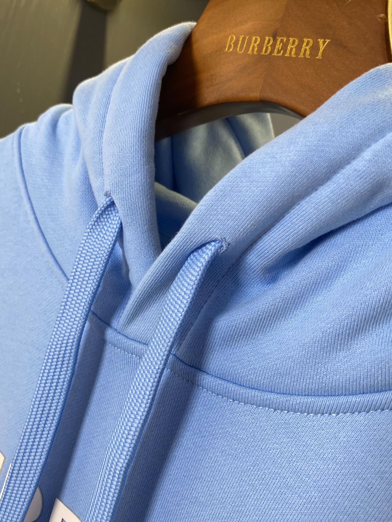 Burberry Unisex Sweatshirt Size S-XXL