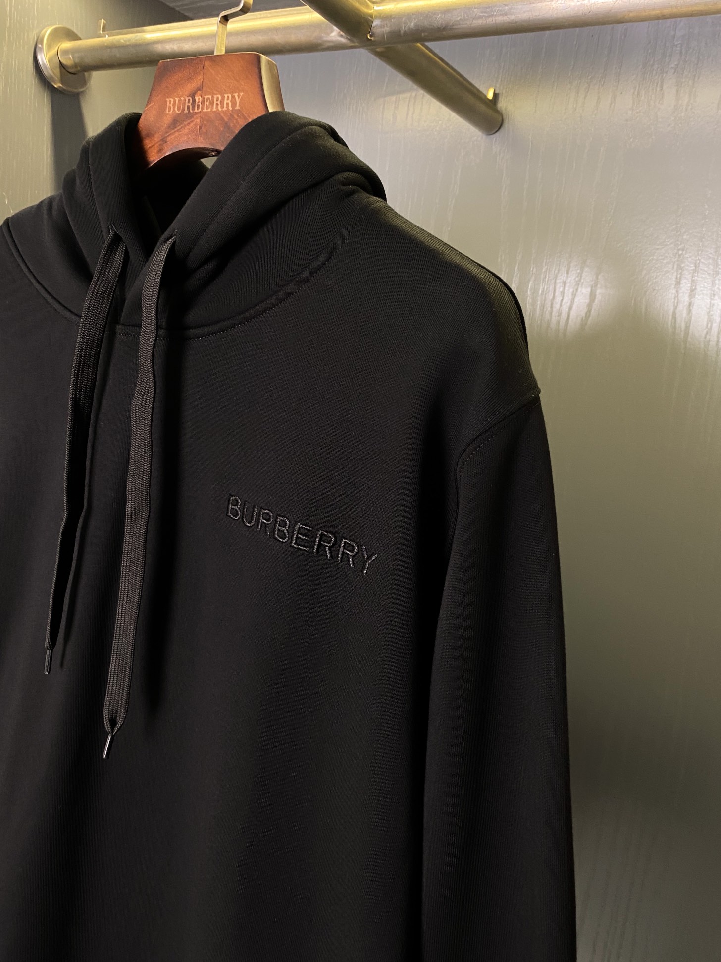 Burberry Unisex Sweatshirt Size S-XXL