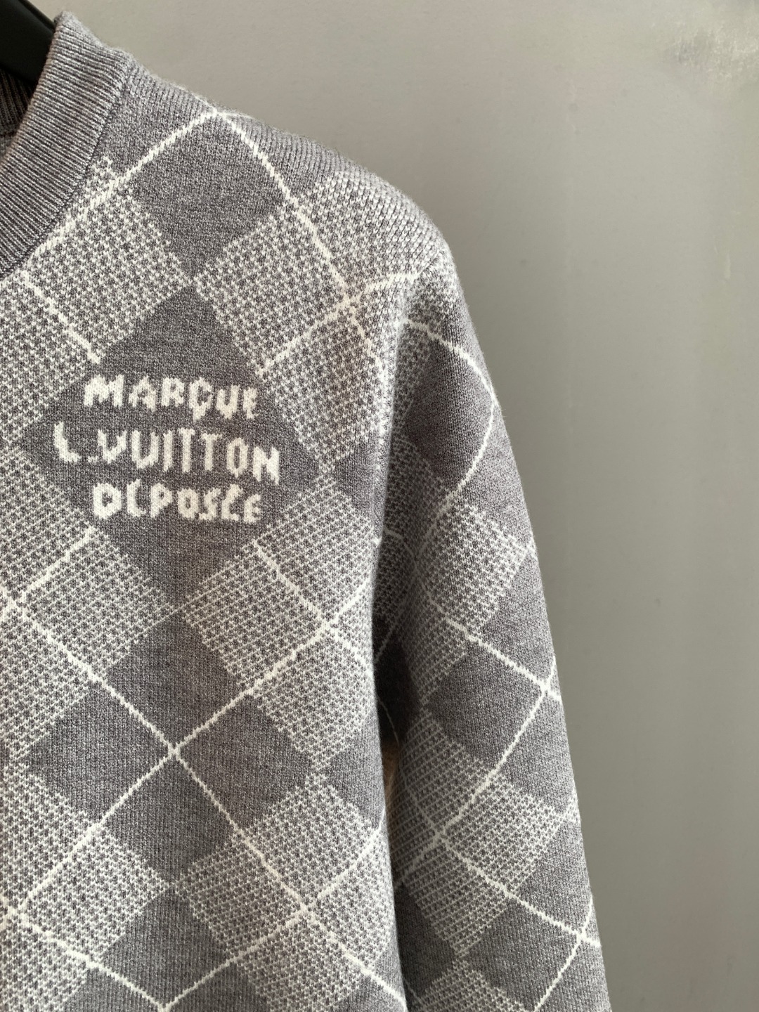 Louis Vuitton Unisex Sweatshirt Size S-XXL