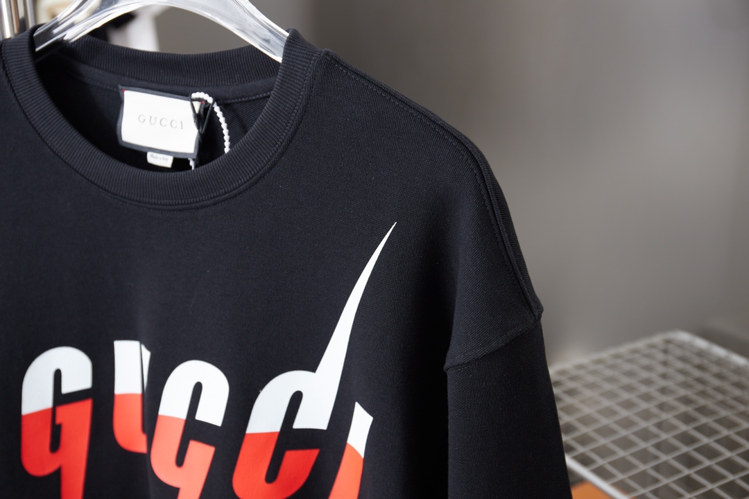 Gucci Unisex Sweatshirt Size S-XL