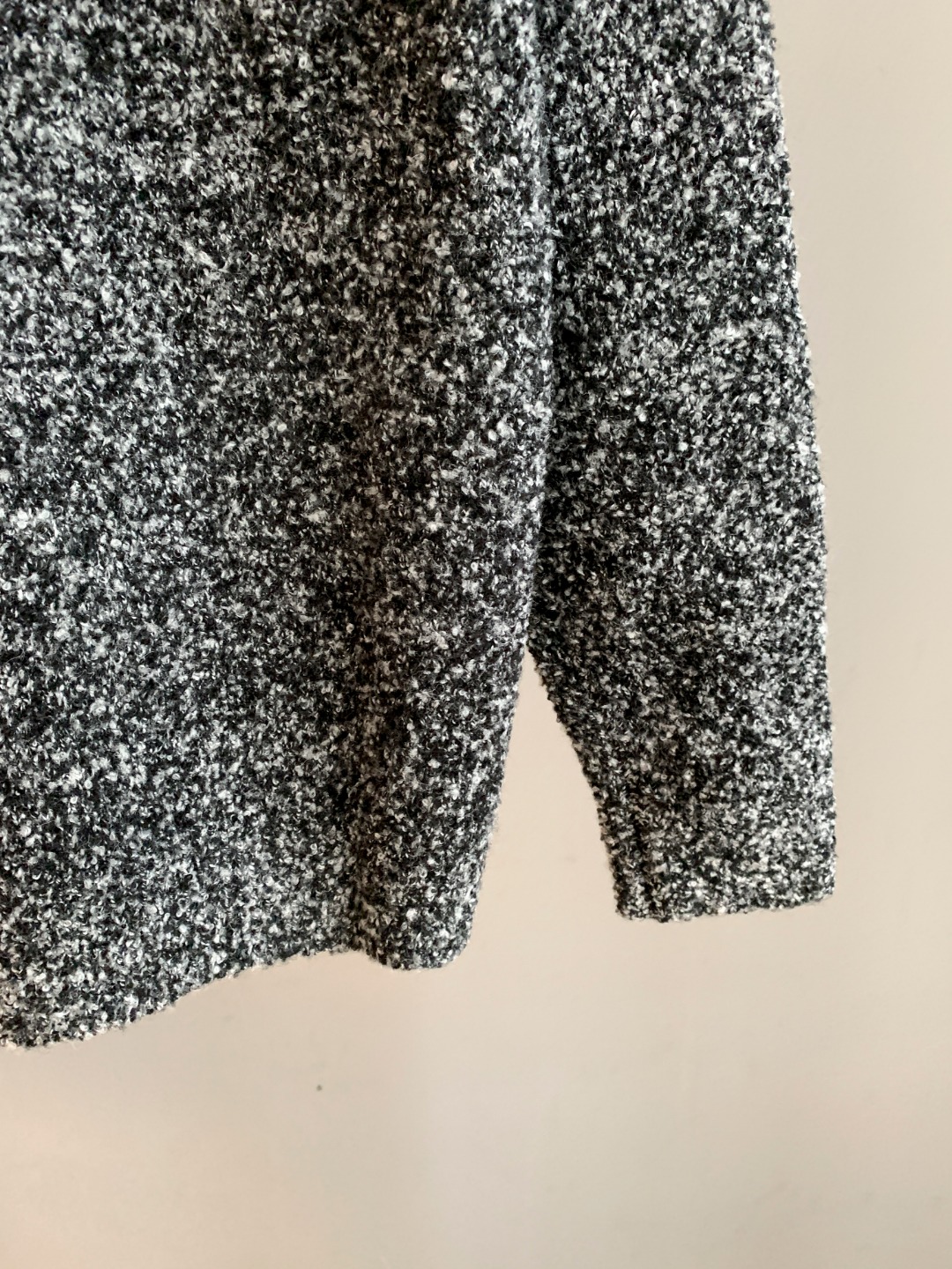 Louis Vuitton Unisex Sweatshirt Size S-XXL