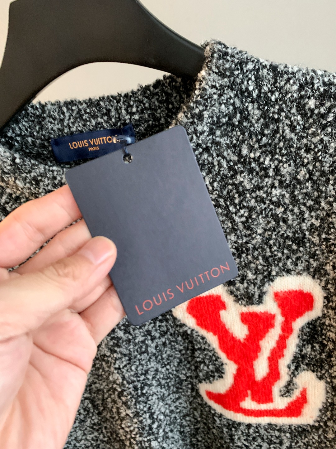 Louis Vuitton Unisex Sweatshirt Size S-XXL