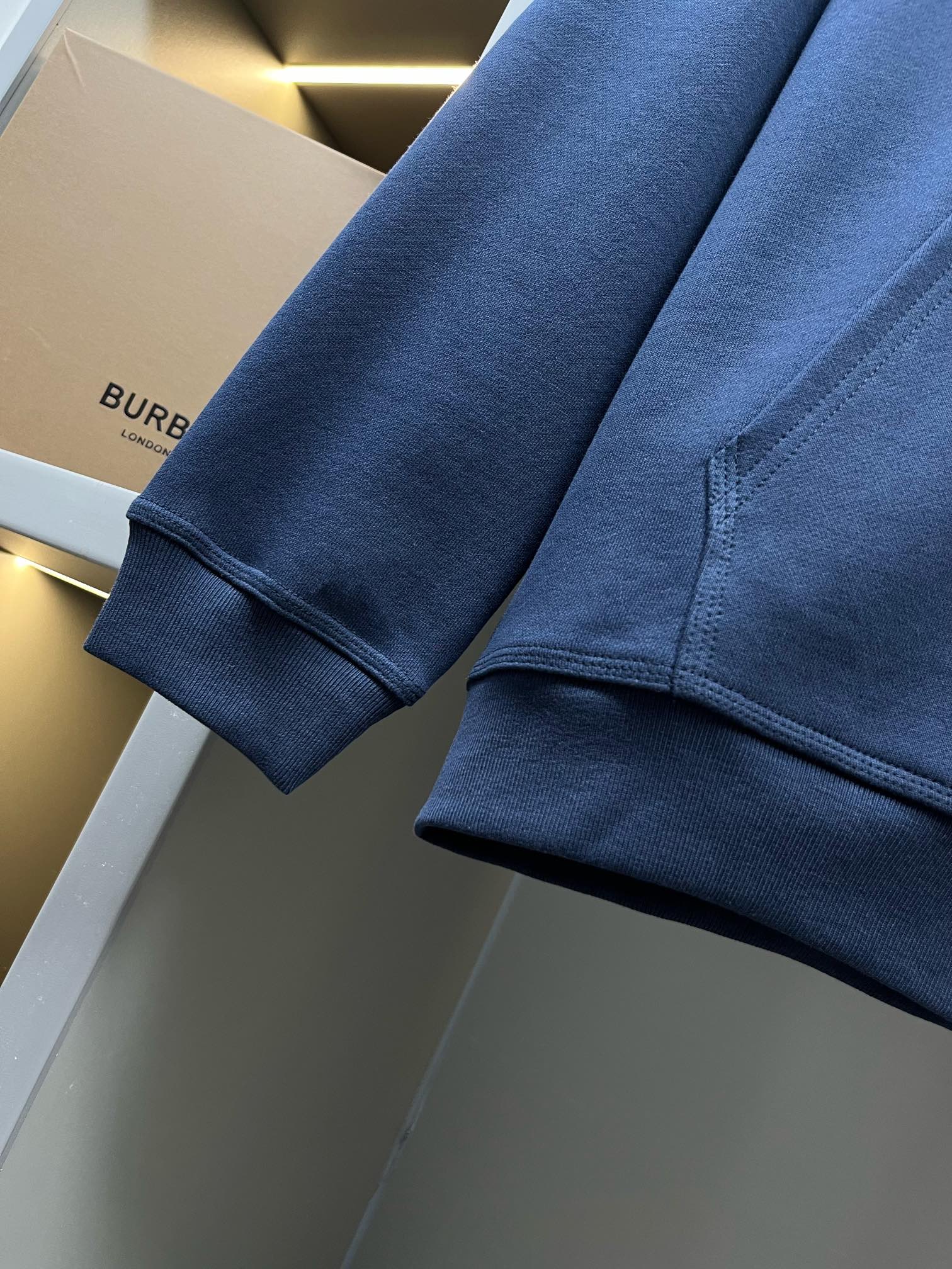 Burberry Unisex Jacket Size S-XXL