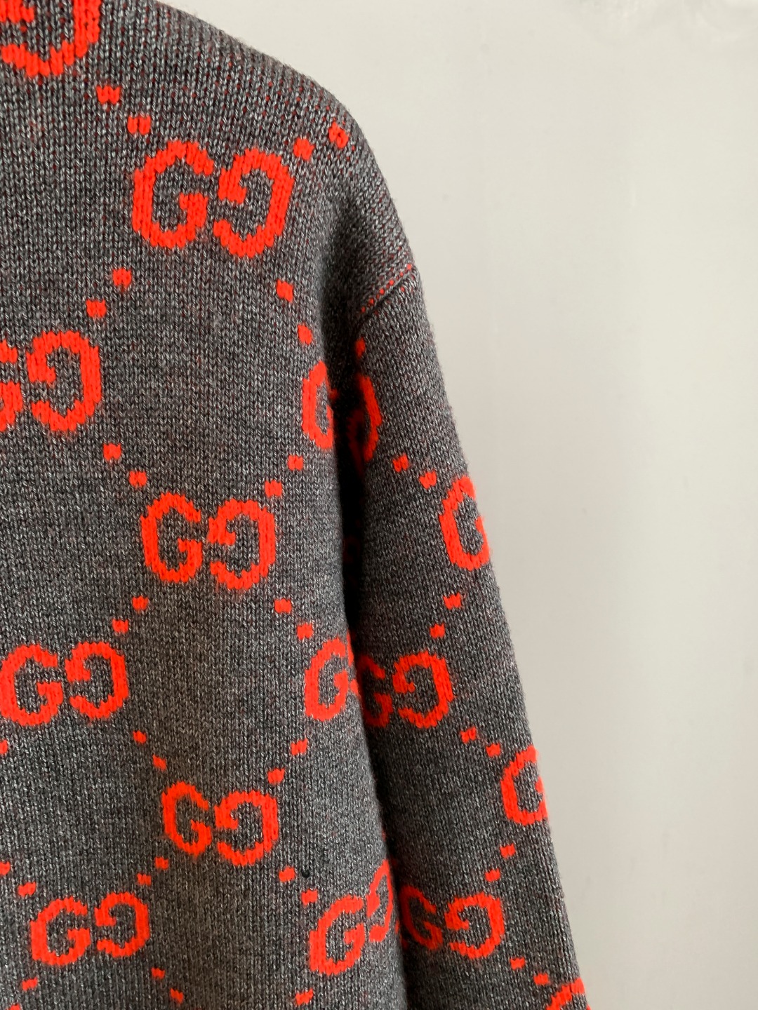 Gucci Unisex Sweatshirt Size S-XXL