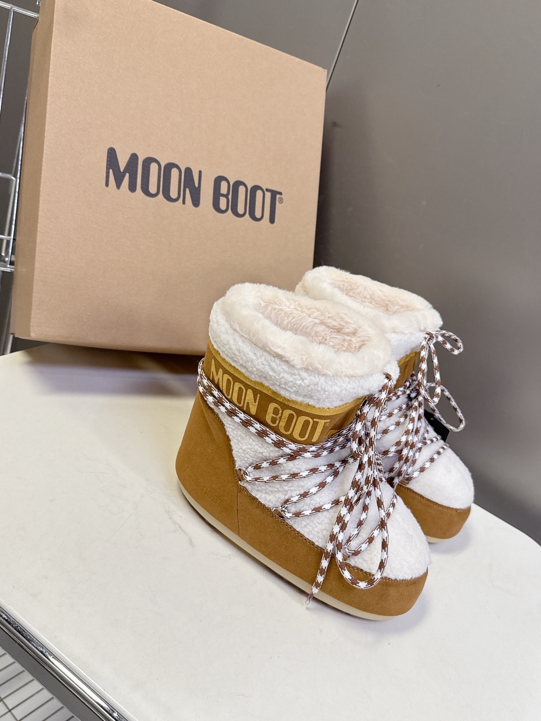 MOON BOOT 25ss Boots Women Size 36-41