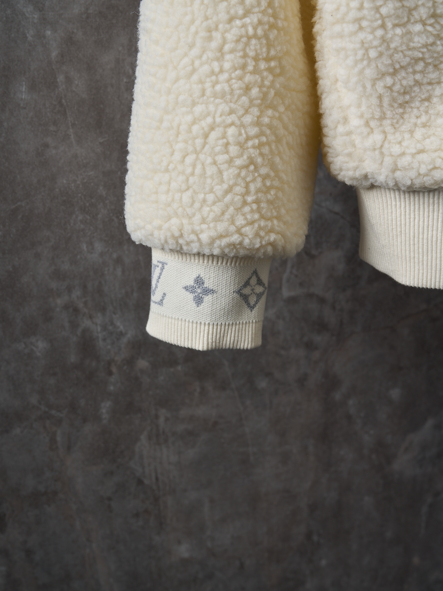 Louis Vuitton Unisex Jacket Size S-XL