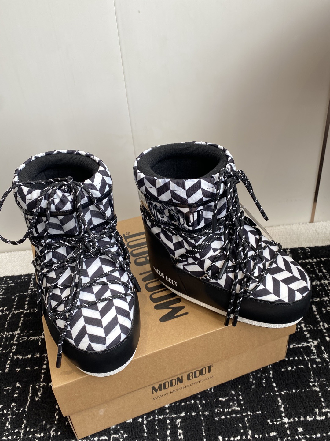 MOON BOOT 25ss Boots Women Size 36-41