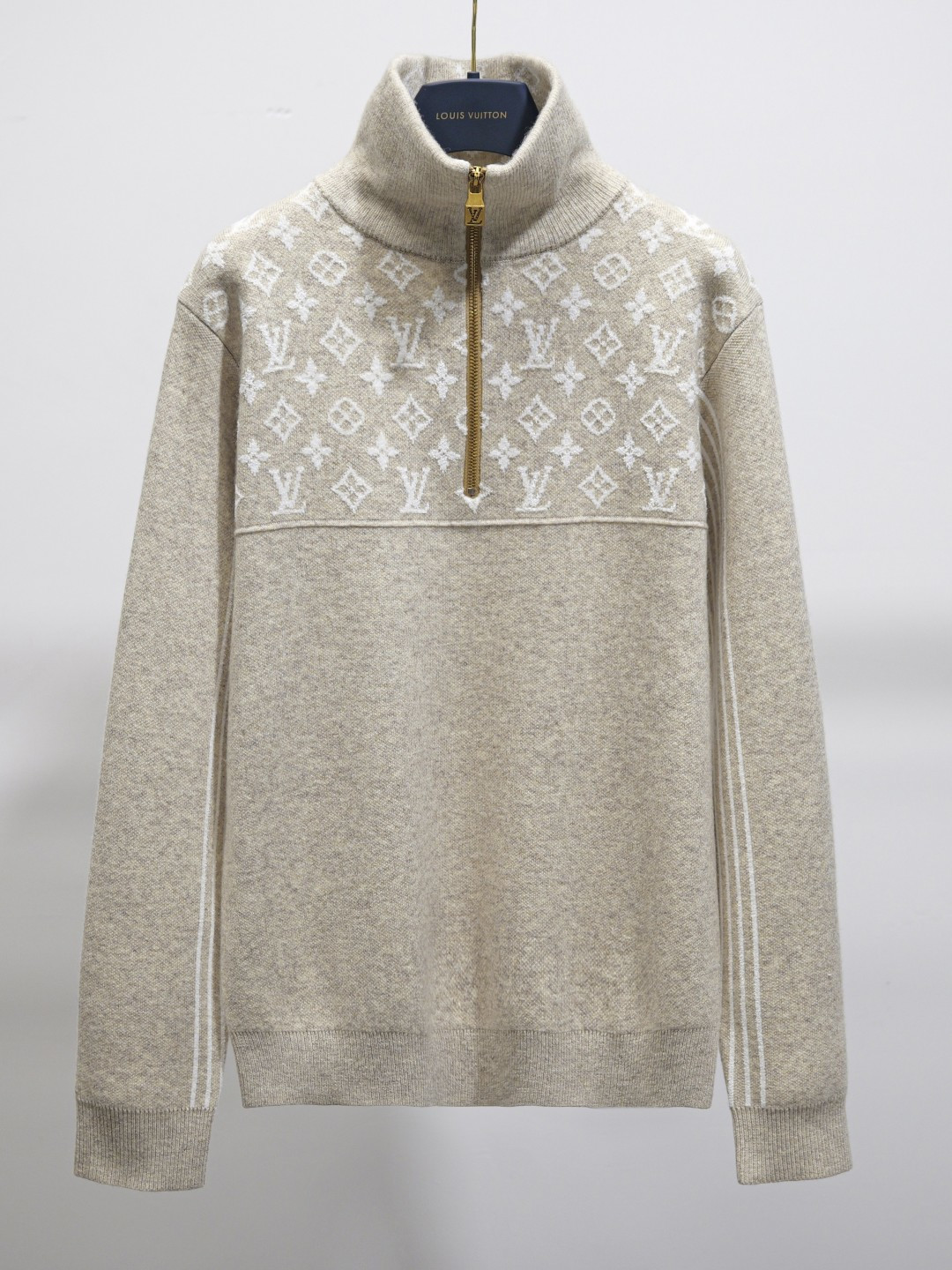 Louis Vuitton Unisex Sweatshirt Size S-XL