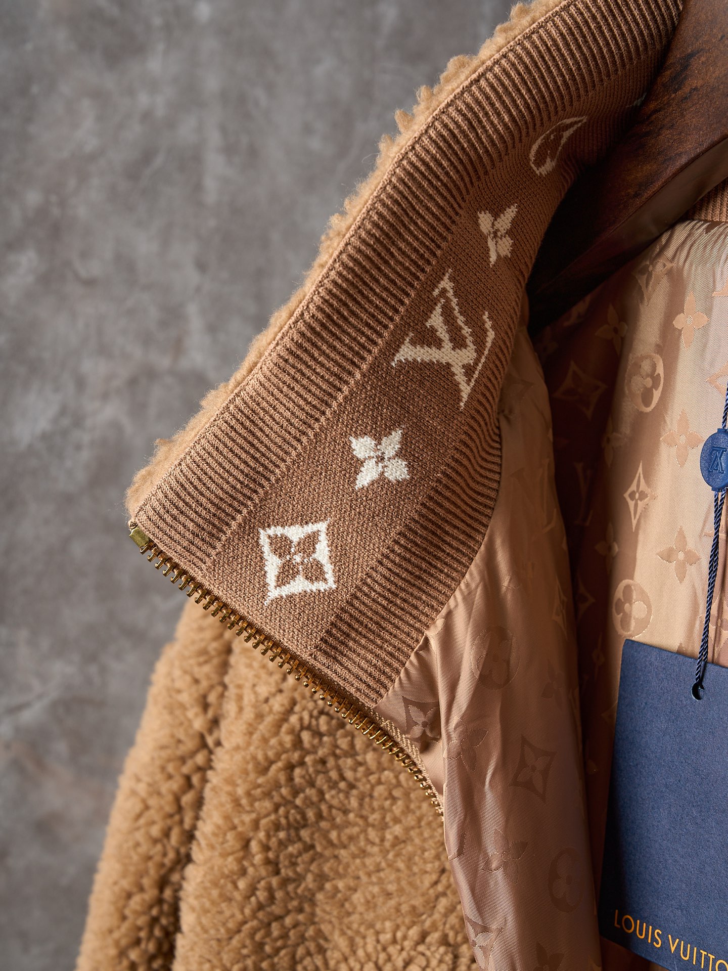 Louis Vuitton Unisex Jacket Size S-XL