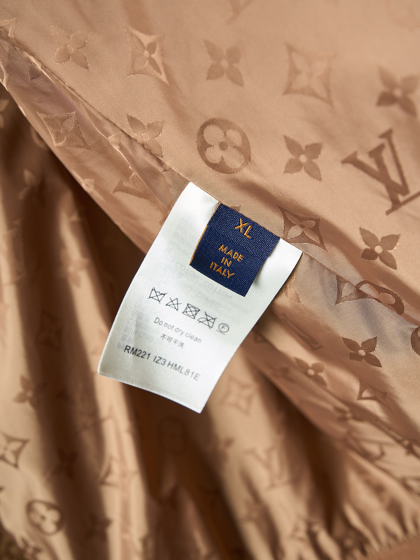 Louis Vuitton Unisex Jacket Size S-XL