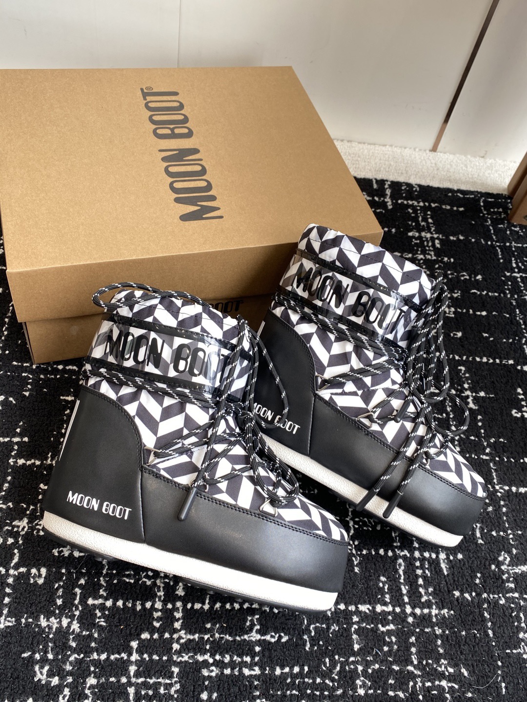 MOON BOOT 25ss Boots Women Size 36-41