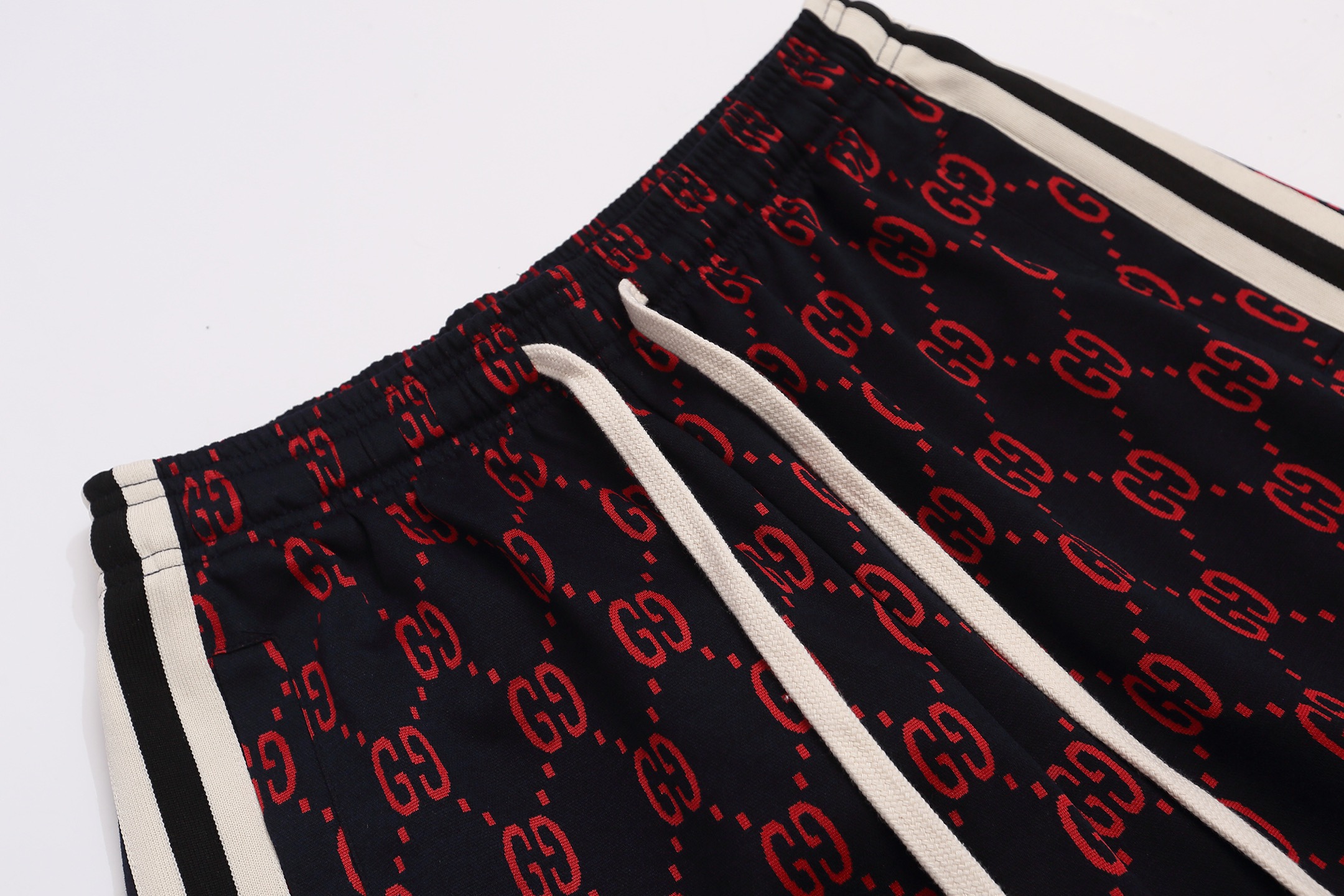Gucci Unisex Shorts Size S-XL