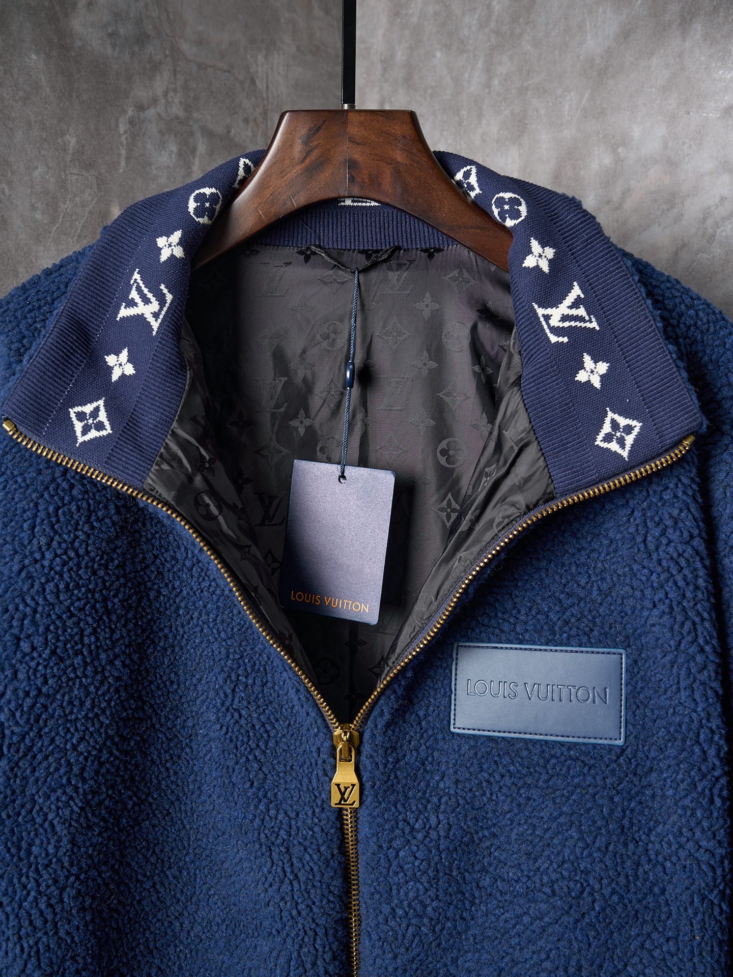 Louis Vuitton Unisex Jacket Size S-XL