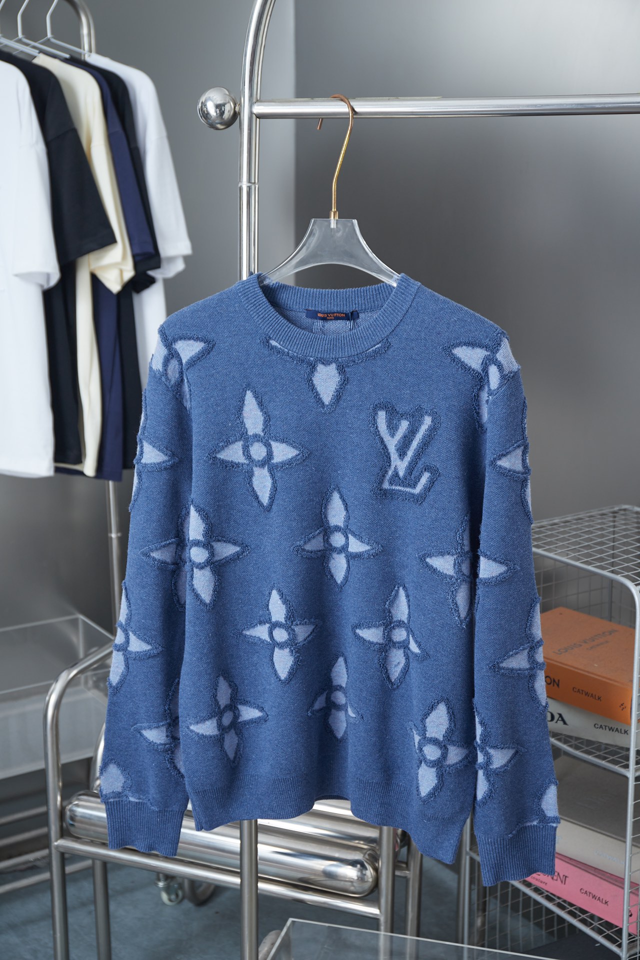 Louis Vuitton Unisex Sweatshirt Size S-XL