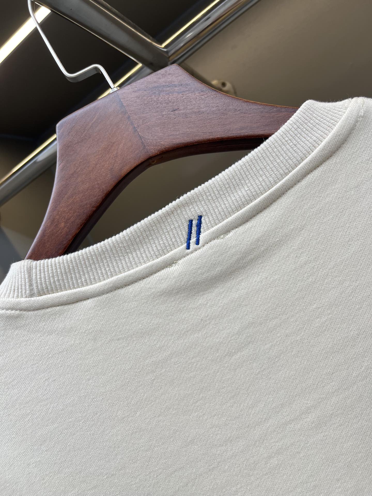 Burberry Unisex Sweatshirt Size S-XXL