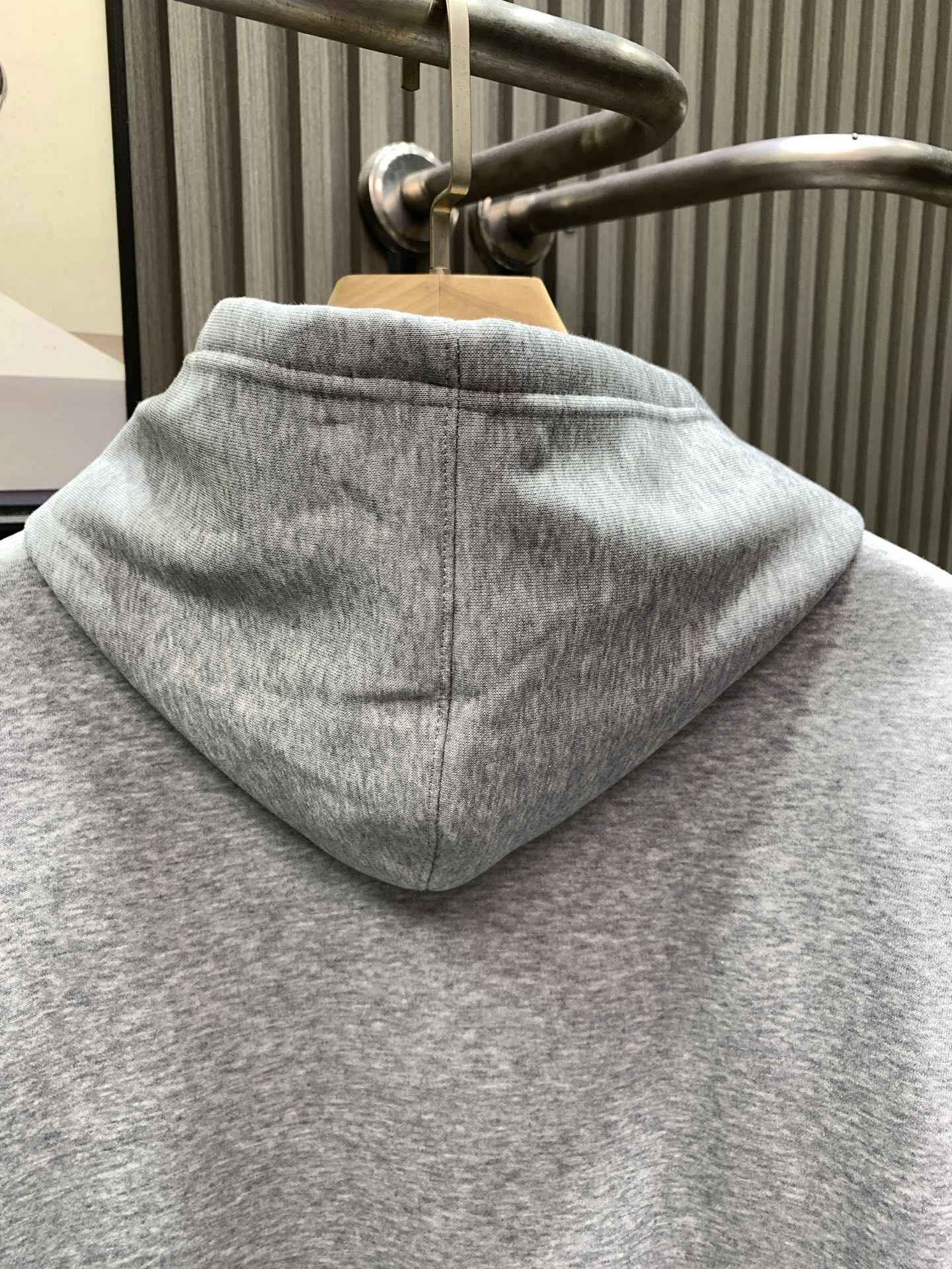 Louis Vuitton Unisex Sweatshirt Size S-XL