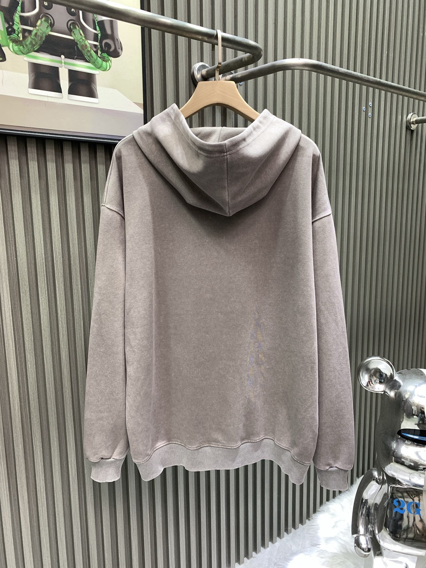 Givenchy Unisex Sweatshirt Size S-XL