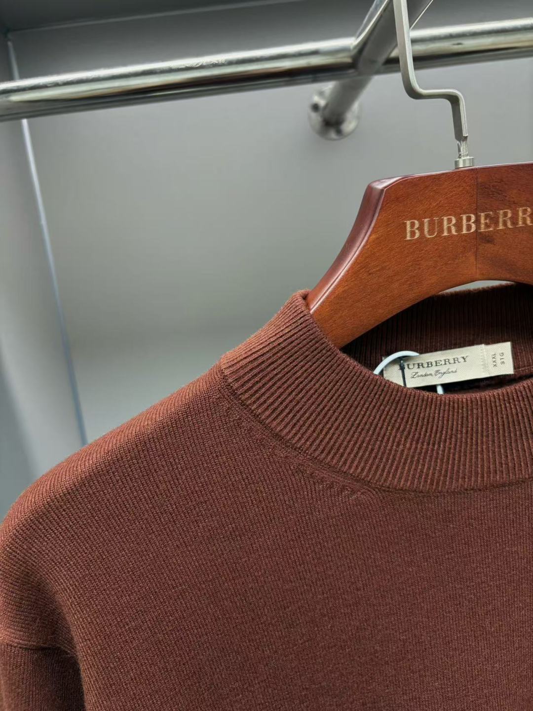 Burberry Unisex Sweatshirt Size L-4XL