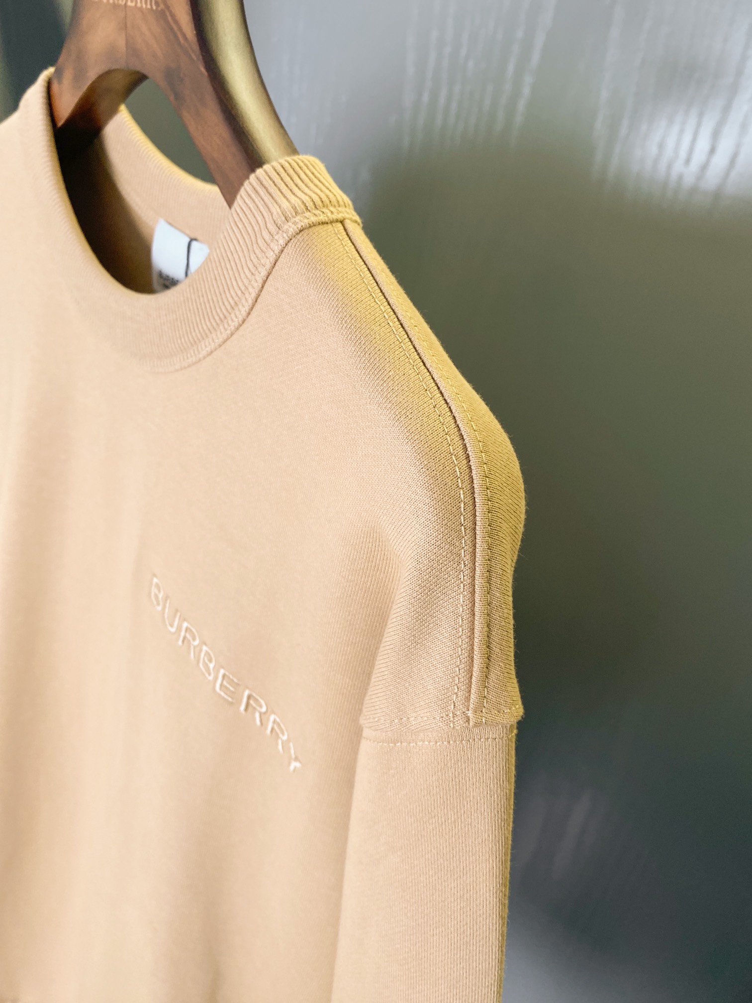 Burberry Unisex Sweatshirt Size S-XXL