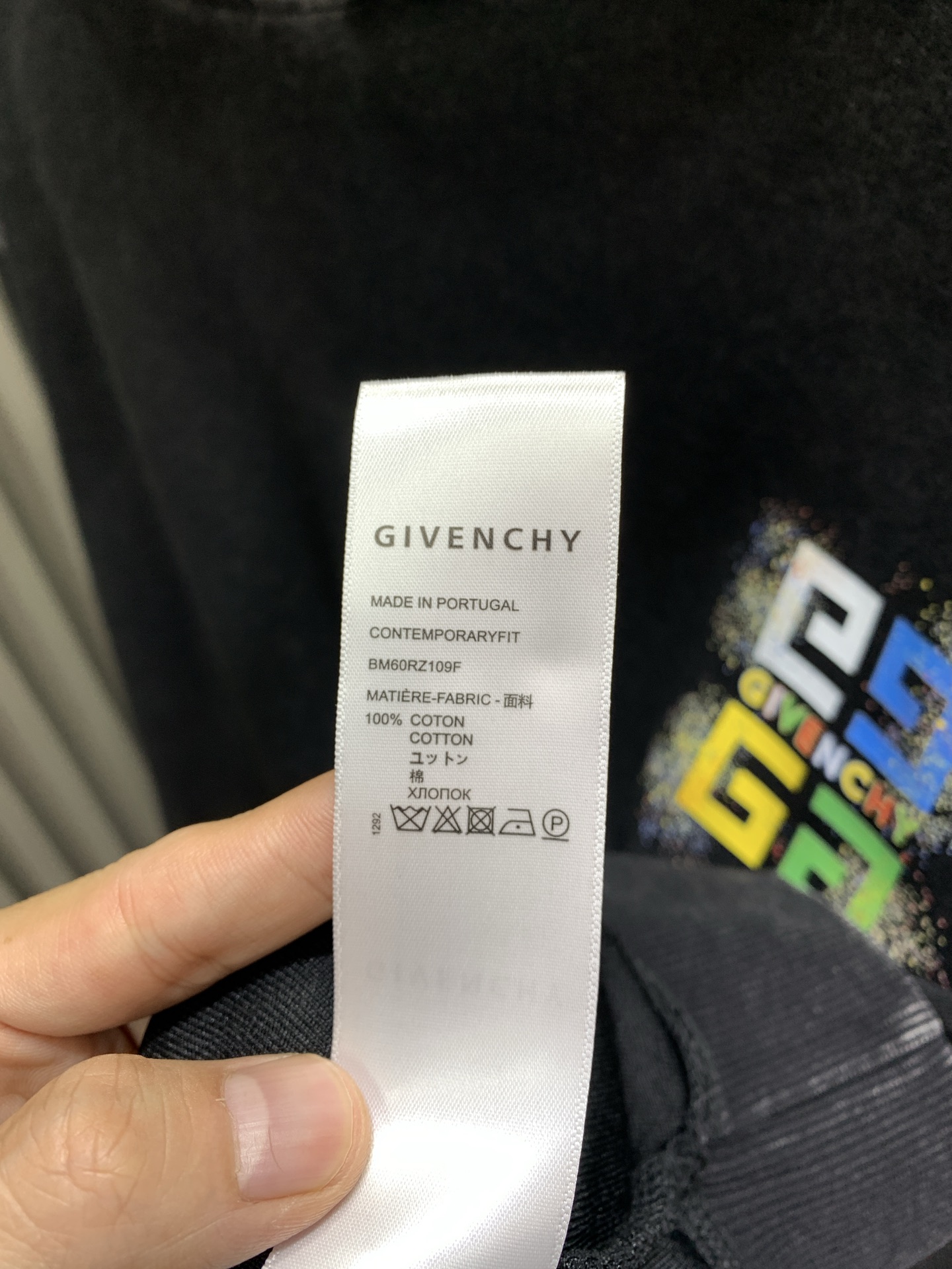 Givenchy Unisex Sweatshirt Size S-XL
