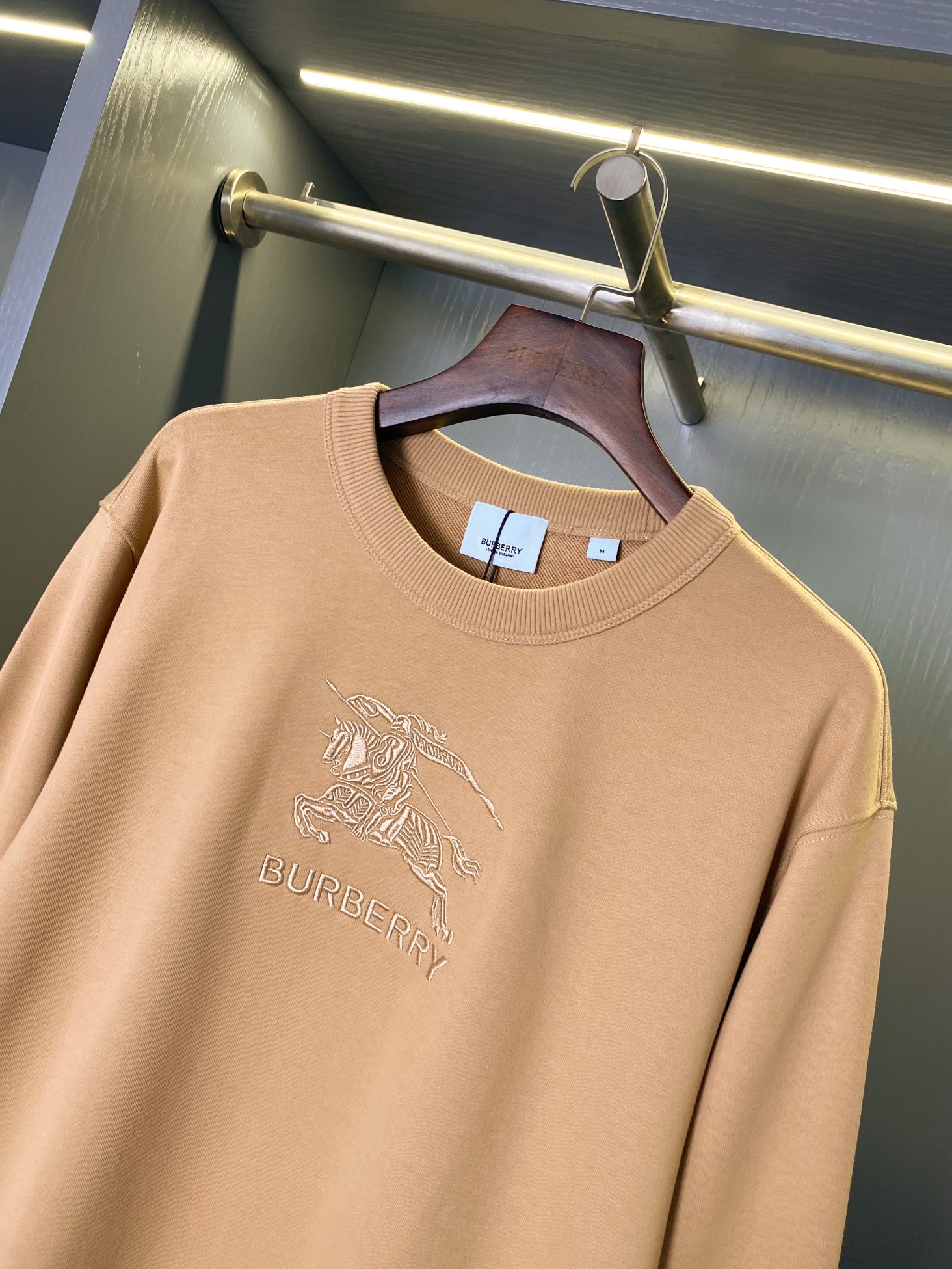 Burberry Unisex Sweatshirt Size S-XXL