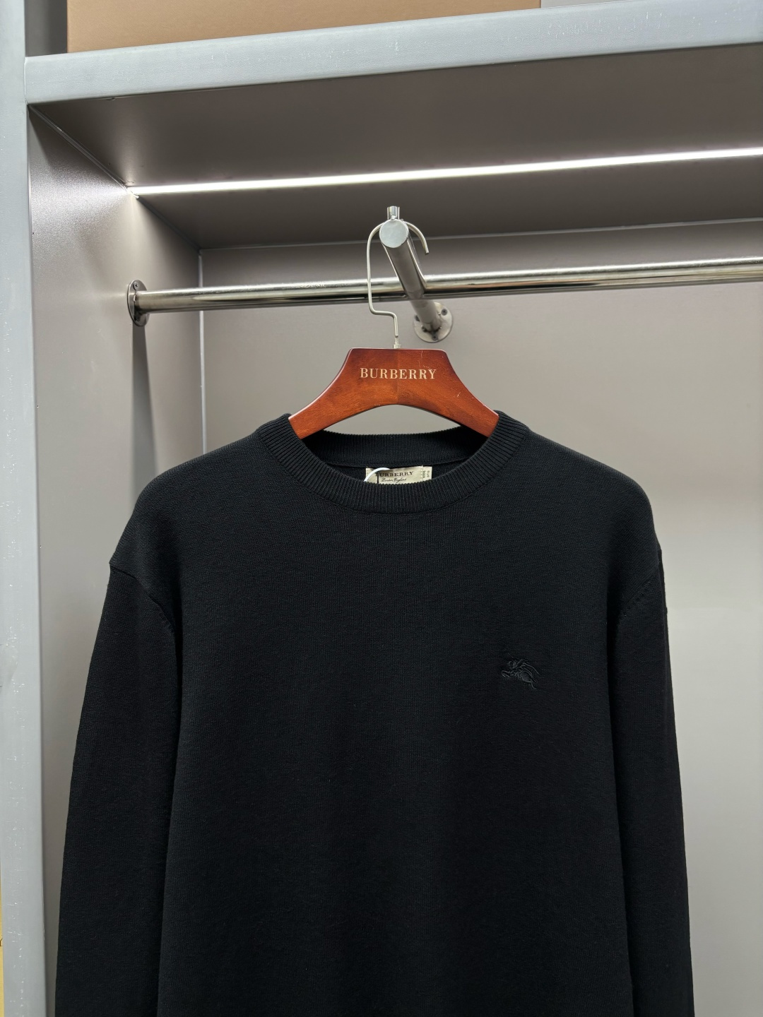 Burberry Unisex Sweatshirt Size L-4XL