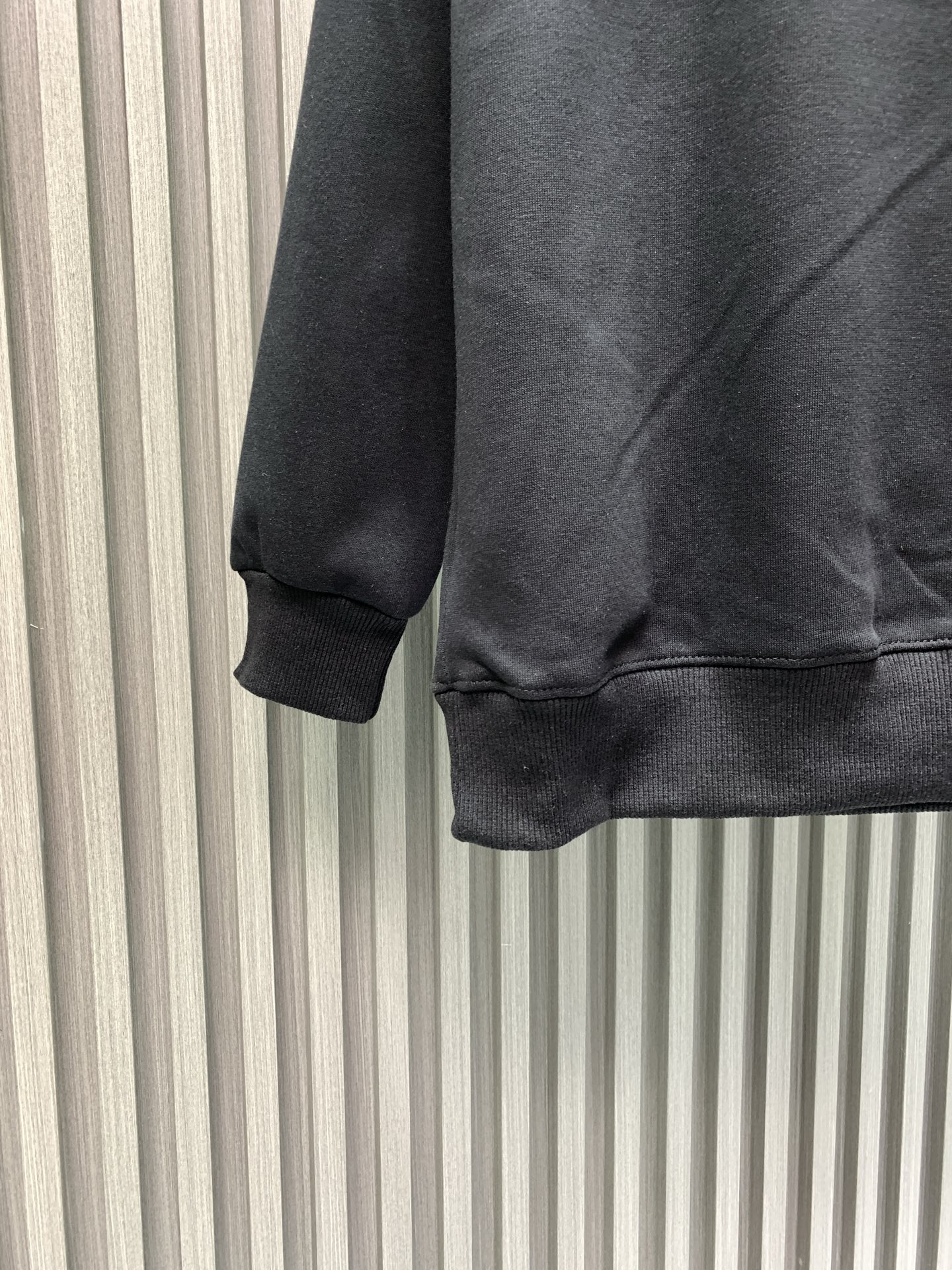 Louis Vuitton Unisex Sweatshirt Size S-XL