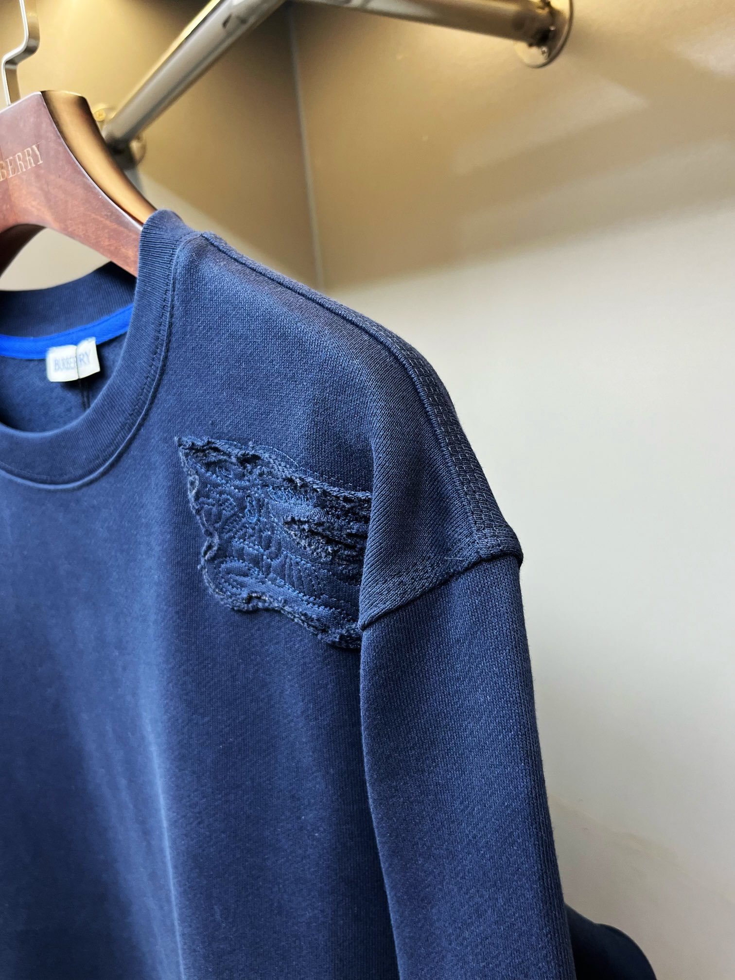 Burberry Unisex Sweatshirt Size S-XXL