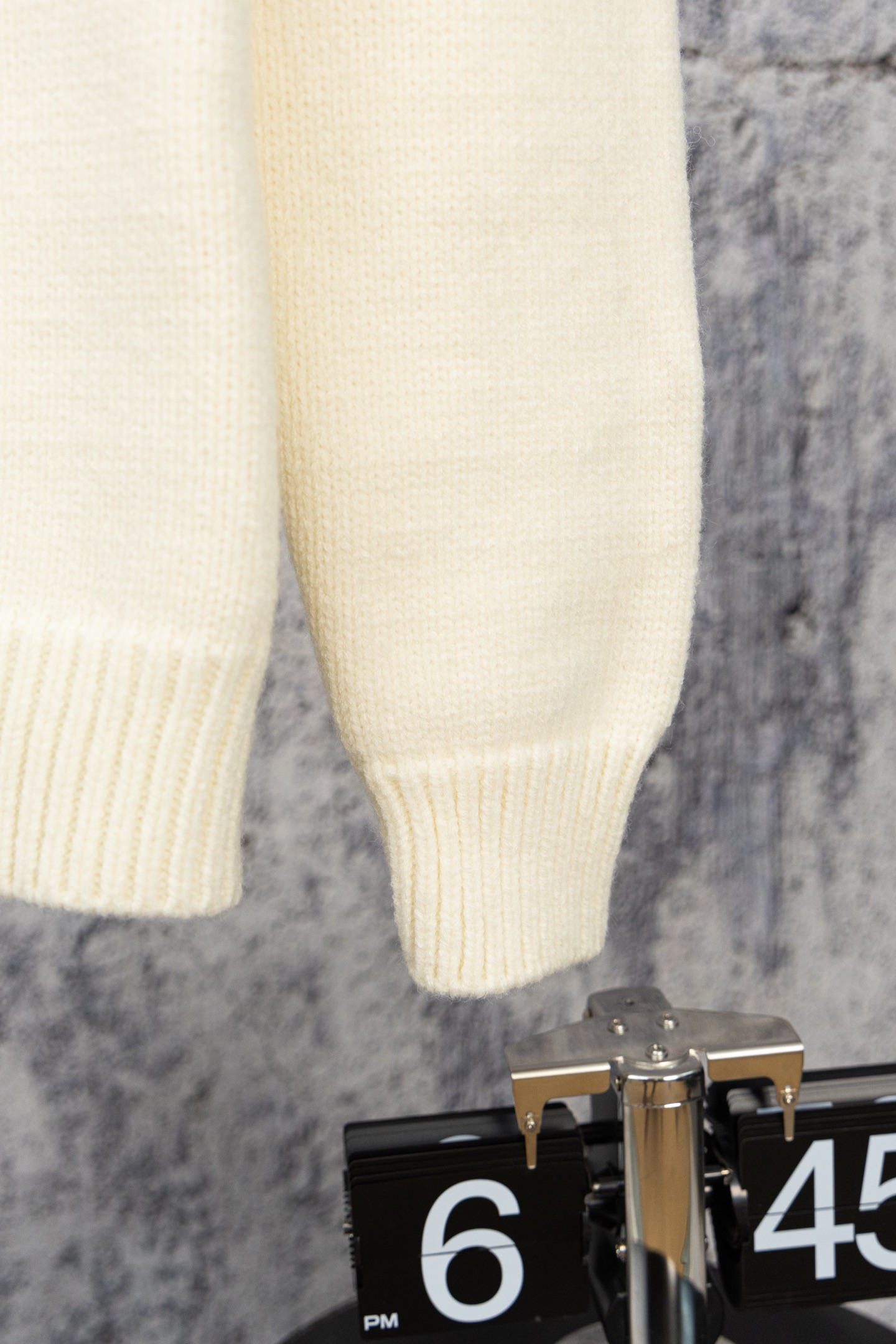 Louis Vuitton Unisex Sweatshirt Size S-XL