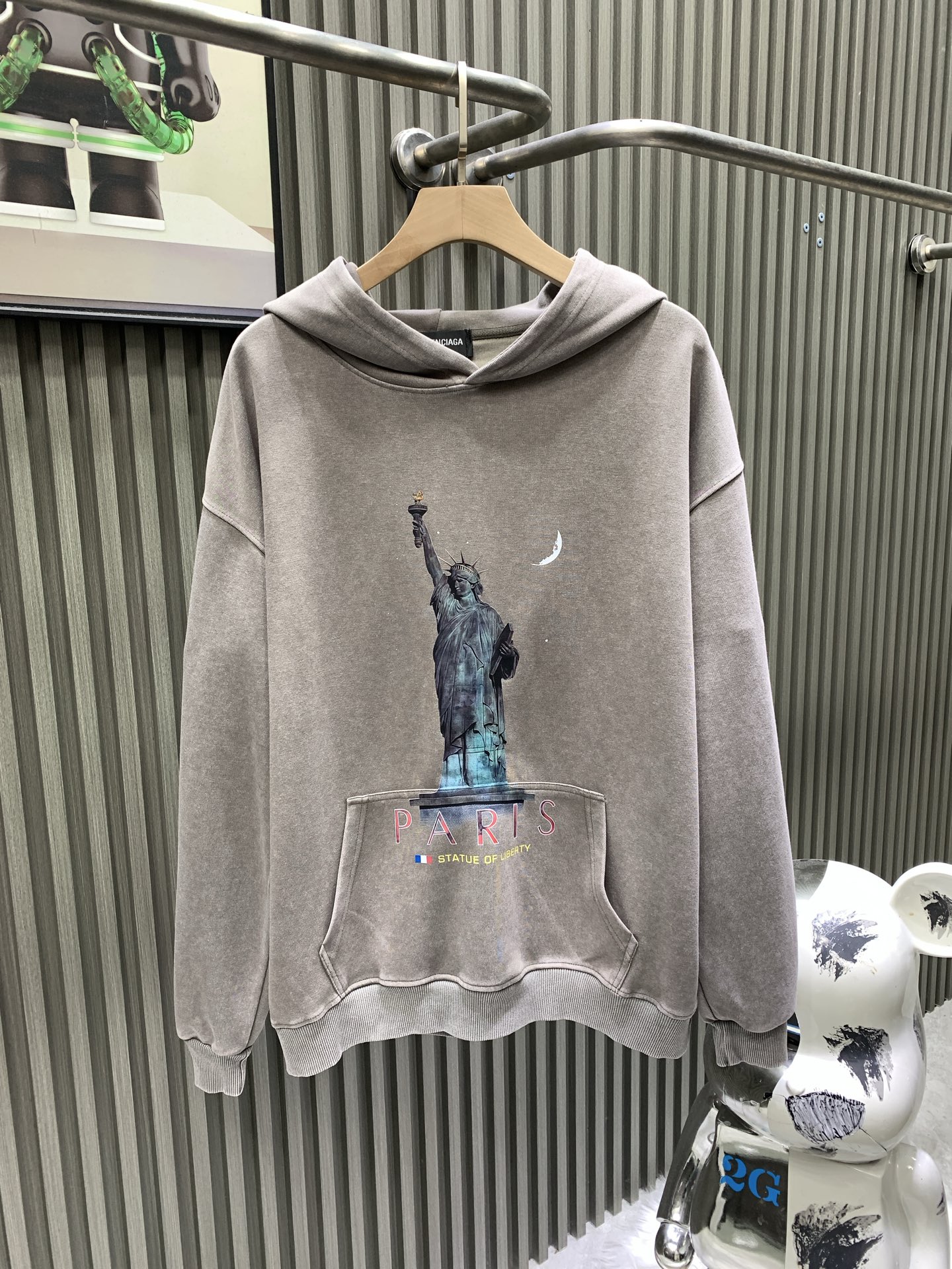Balenciaga Unisex Sweatshirt Size S-XL