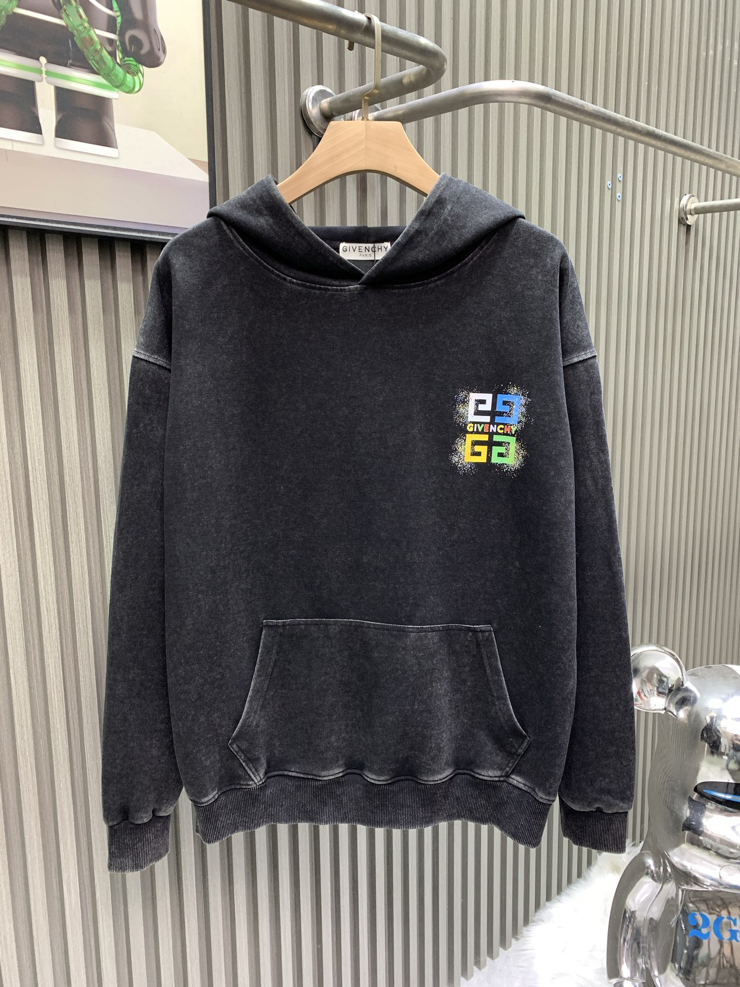 Givenchy Unisex Sweatshirt Size S-XL