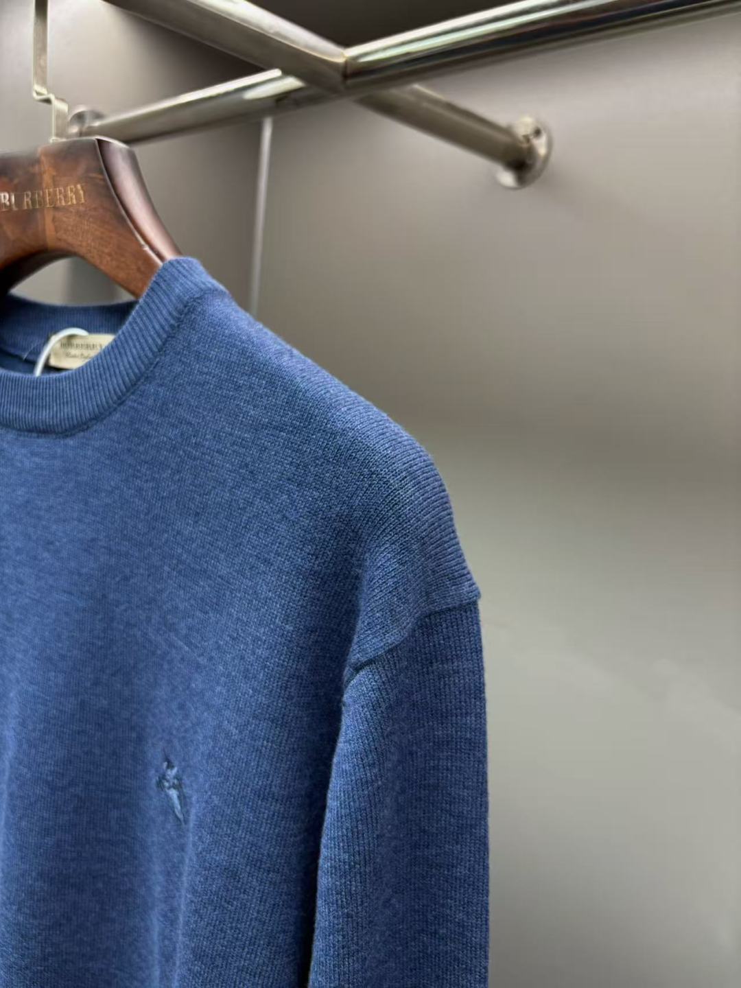 Burberry Unisex Sweatshirt Size L-4XL