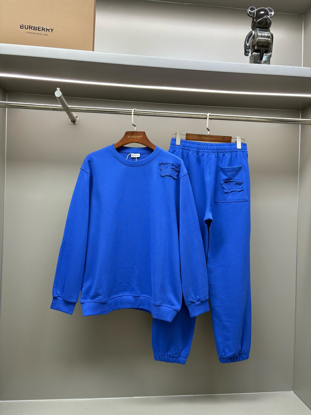 Burberry Unisex Sweatshirt Size S-XXL