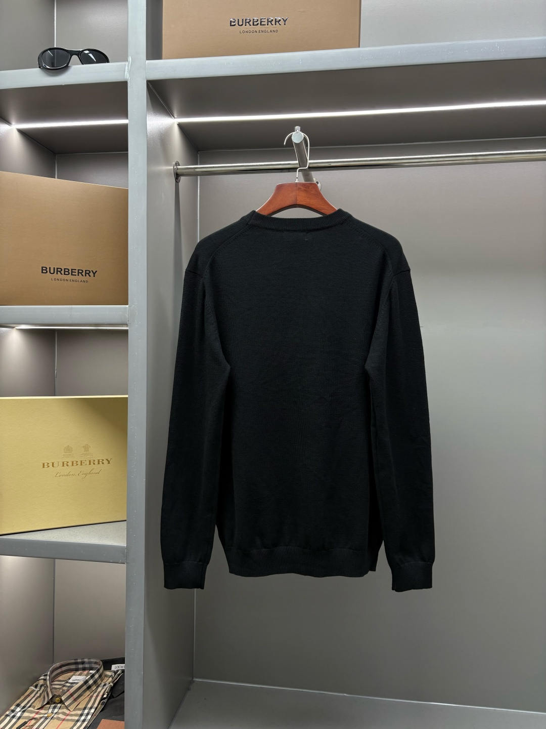 Burberry Unisex Sweatshirt Size L-4XL