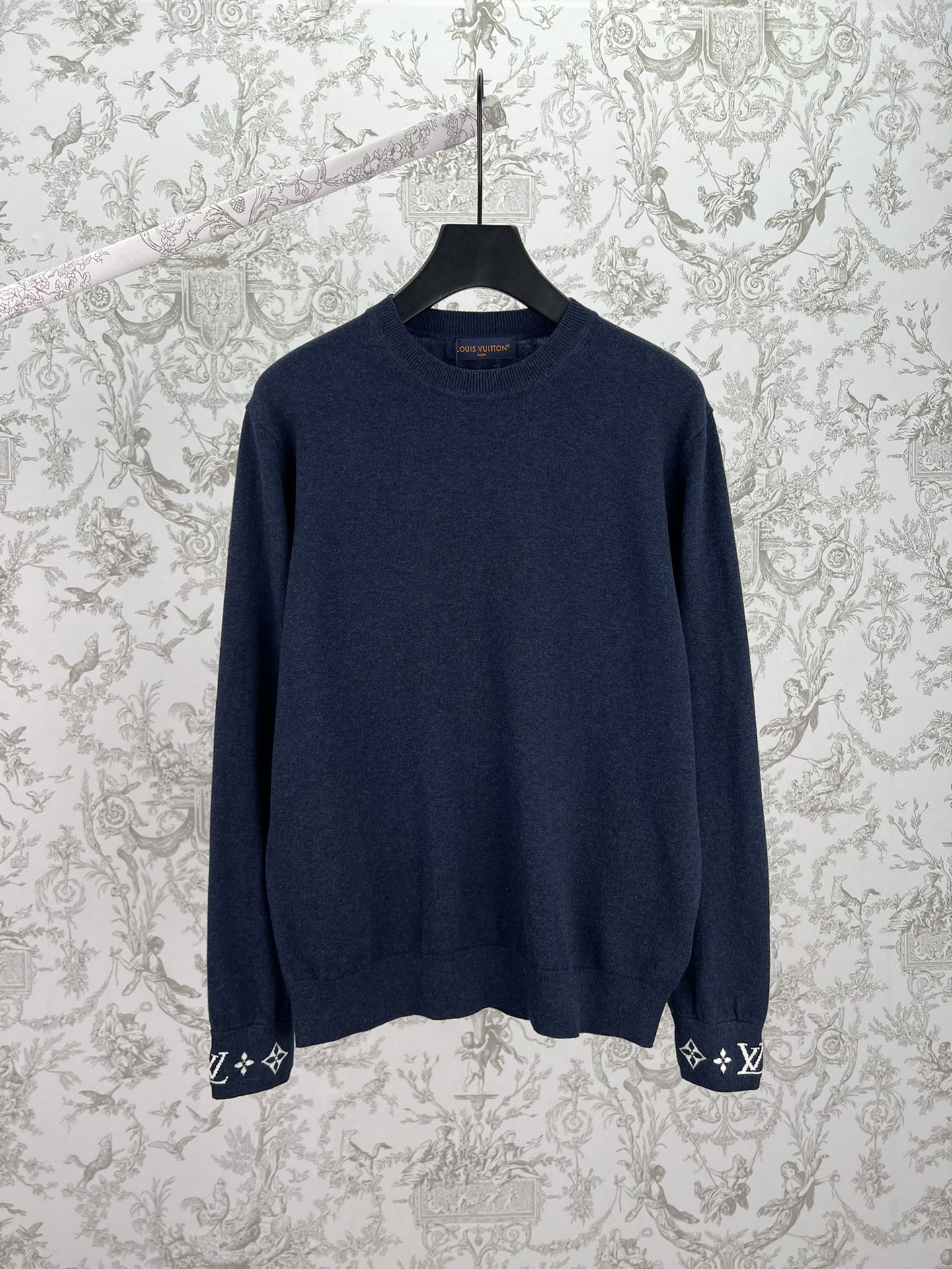 Louis Vuitton Unisex Sweatshirt Size S-XL