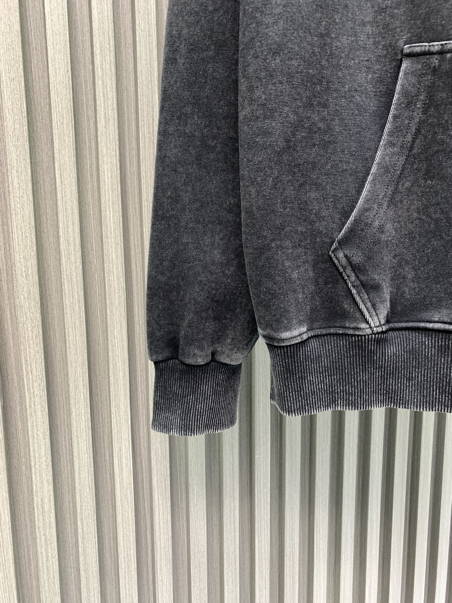 Givenchy Unisex Sweatshirt Size S-XL