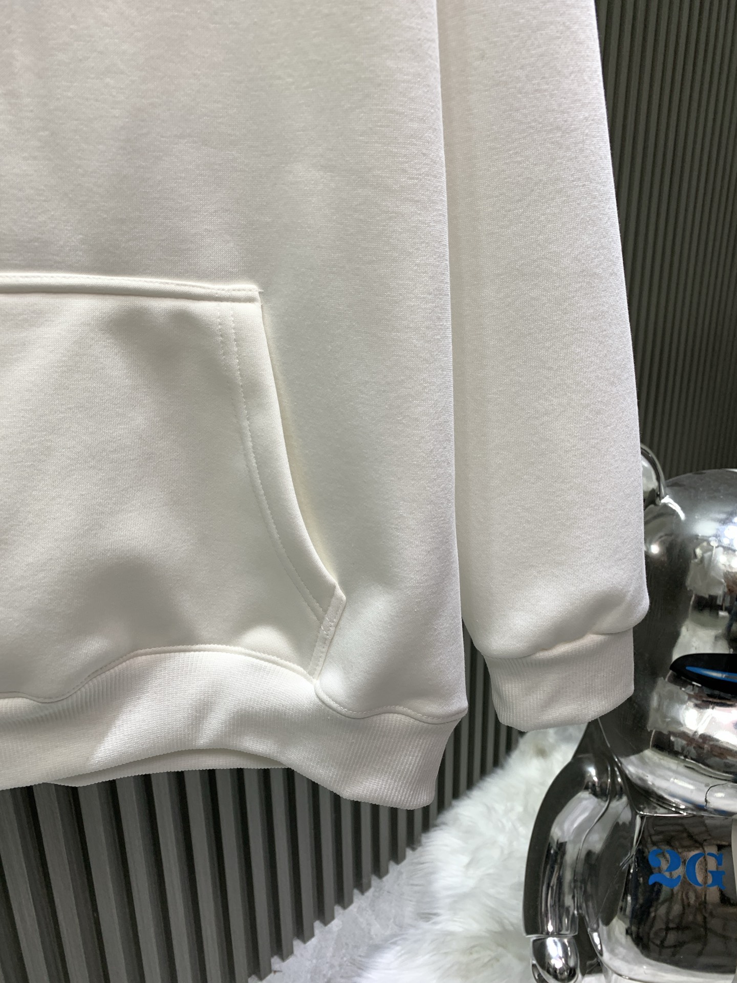 Louis Vuitton Unisex Sweatshirt Size S-XL