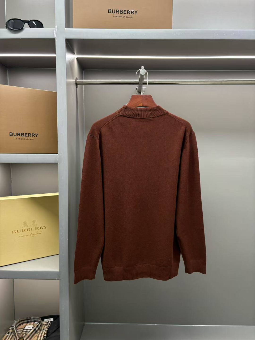 Burberry Unisex Sweatshirt Size L-4XL